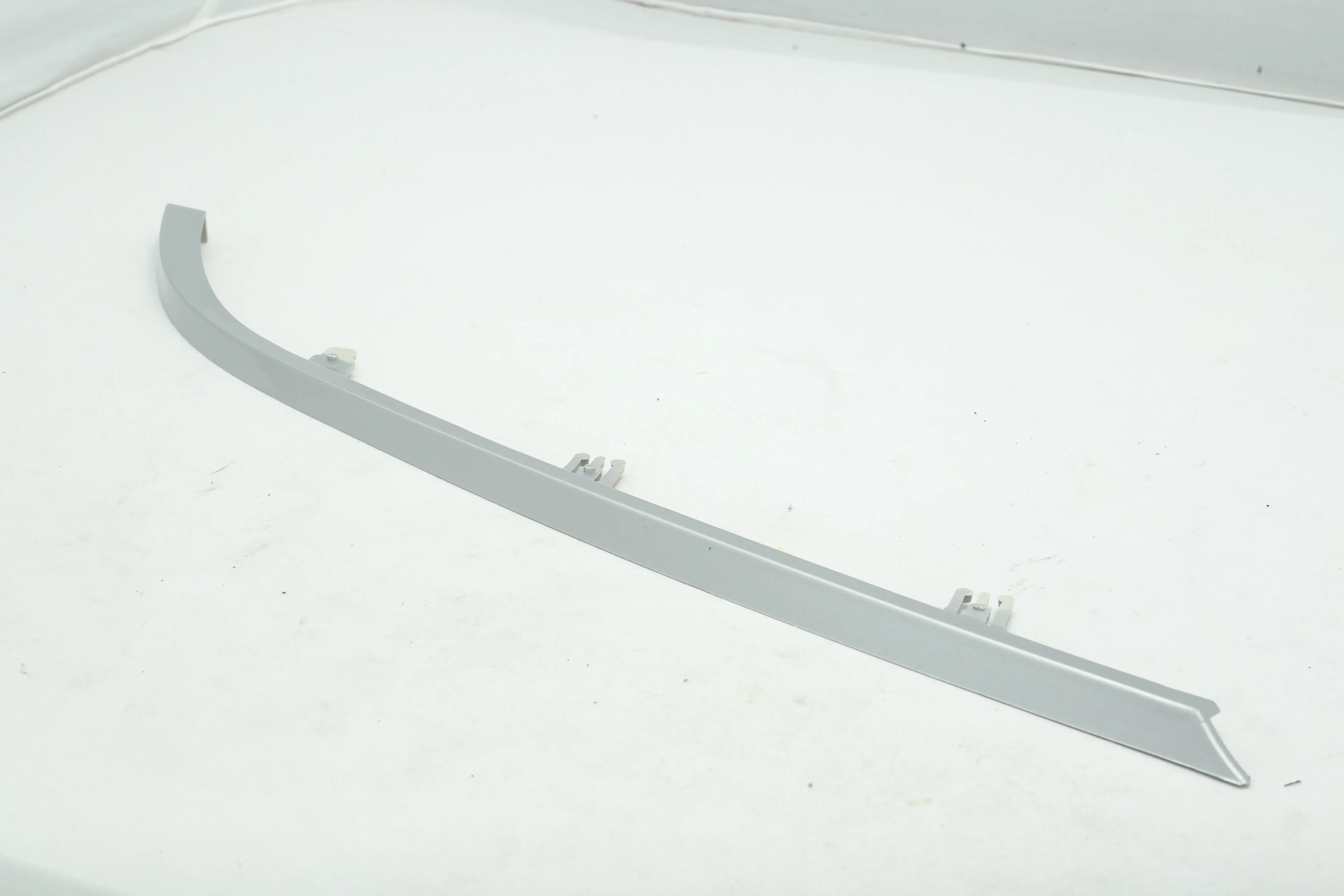 ابروی چراغ جلو پژو پارس نقره ای راست کروز