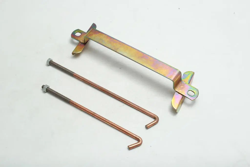 بست روی باطری پژو 405