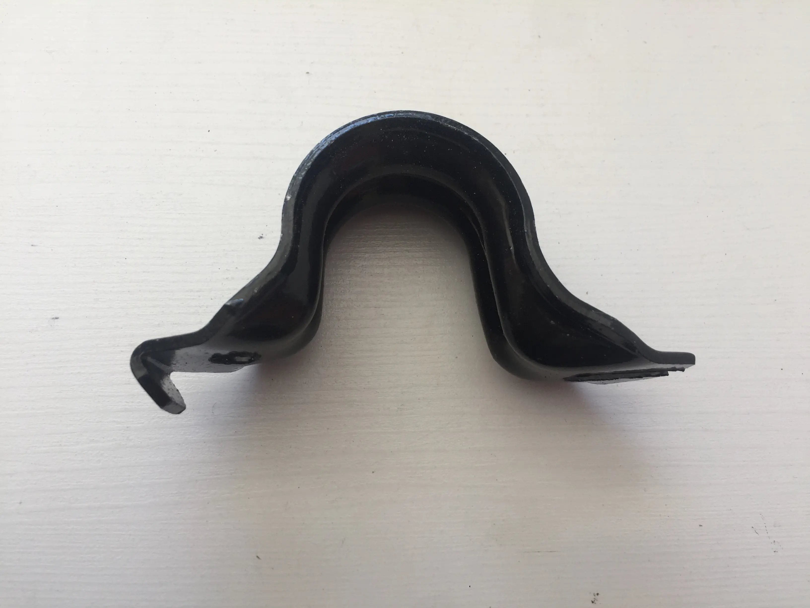 بست موجگیر رونیز جلو