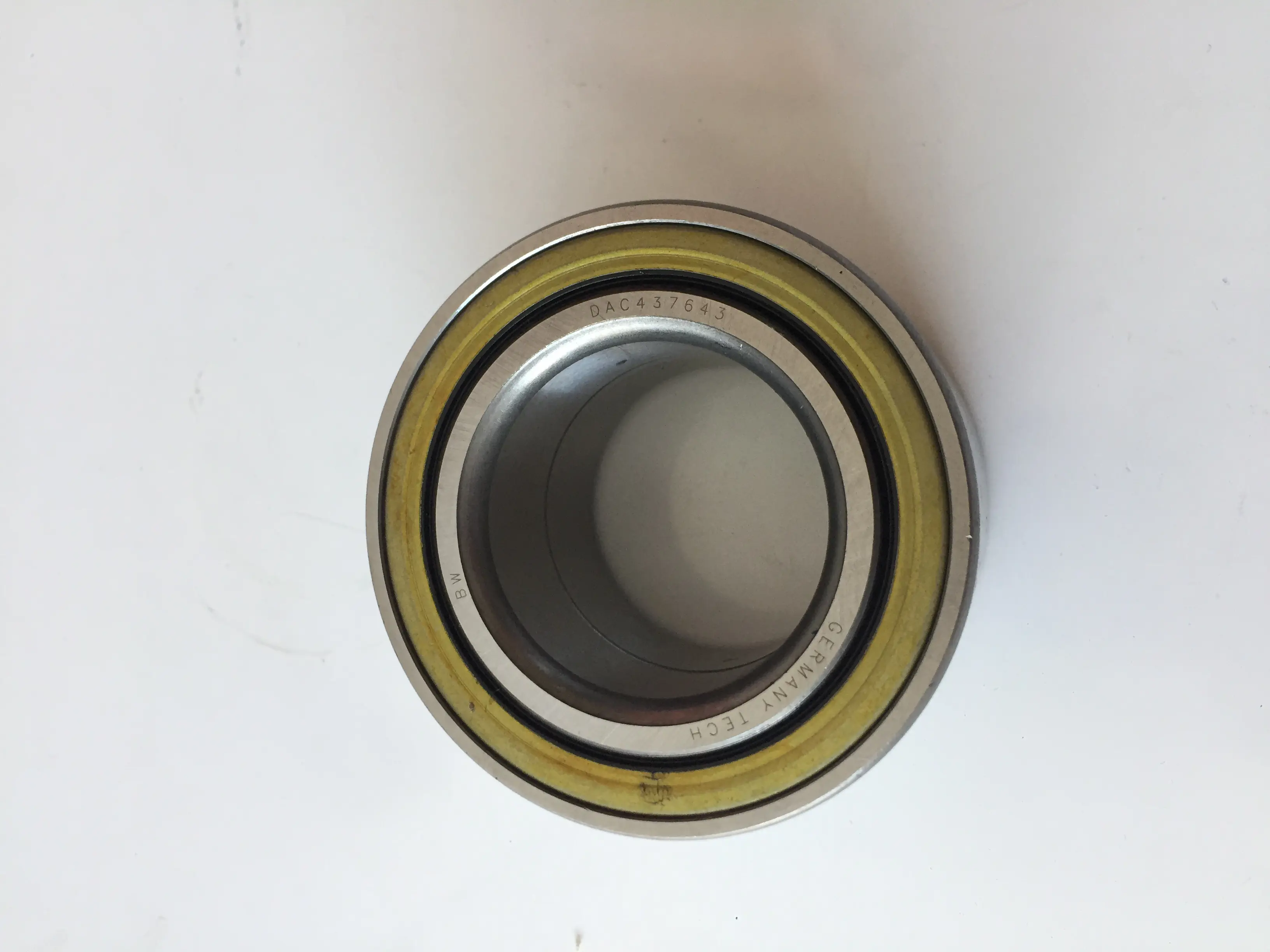 بلبرینگ چرخ جلو ماکسیما ژاپن