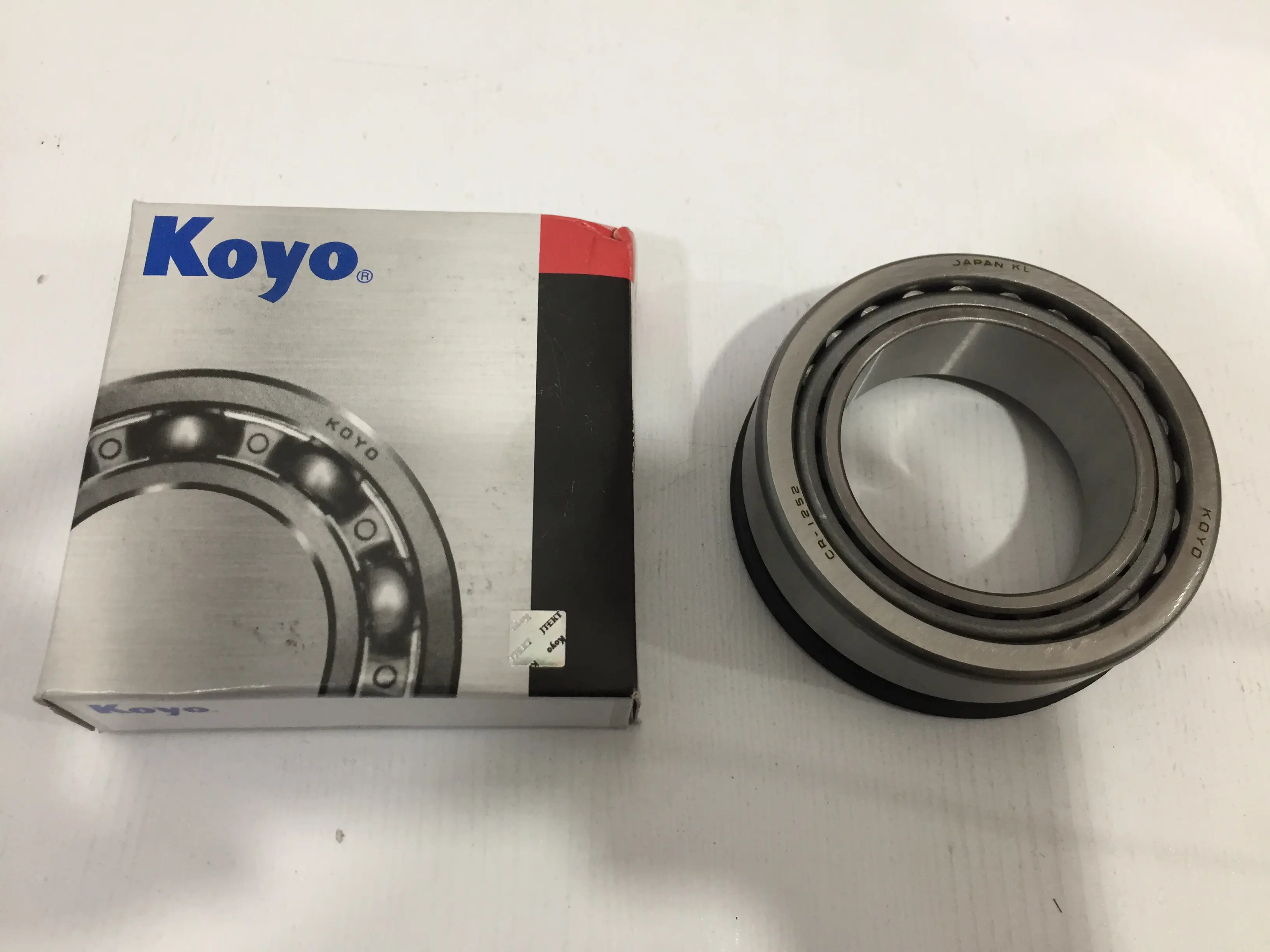 بلبرینگ چرخ عقب نیسان بزرگ 1252 KOYO