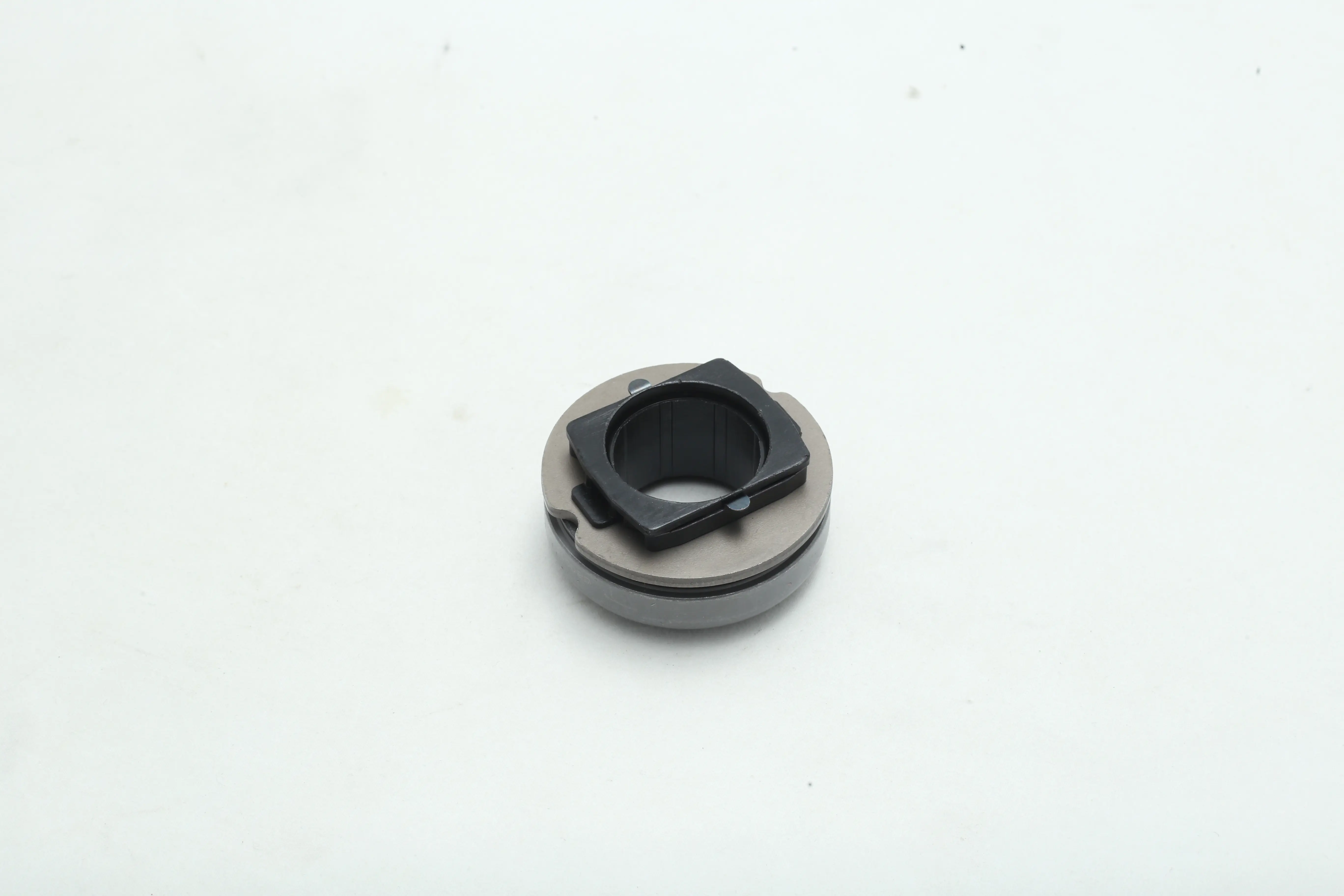 بلبرینگ کلاچ پژو R2  رانا KDK ژاپن