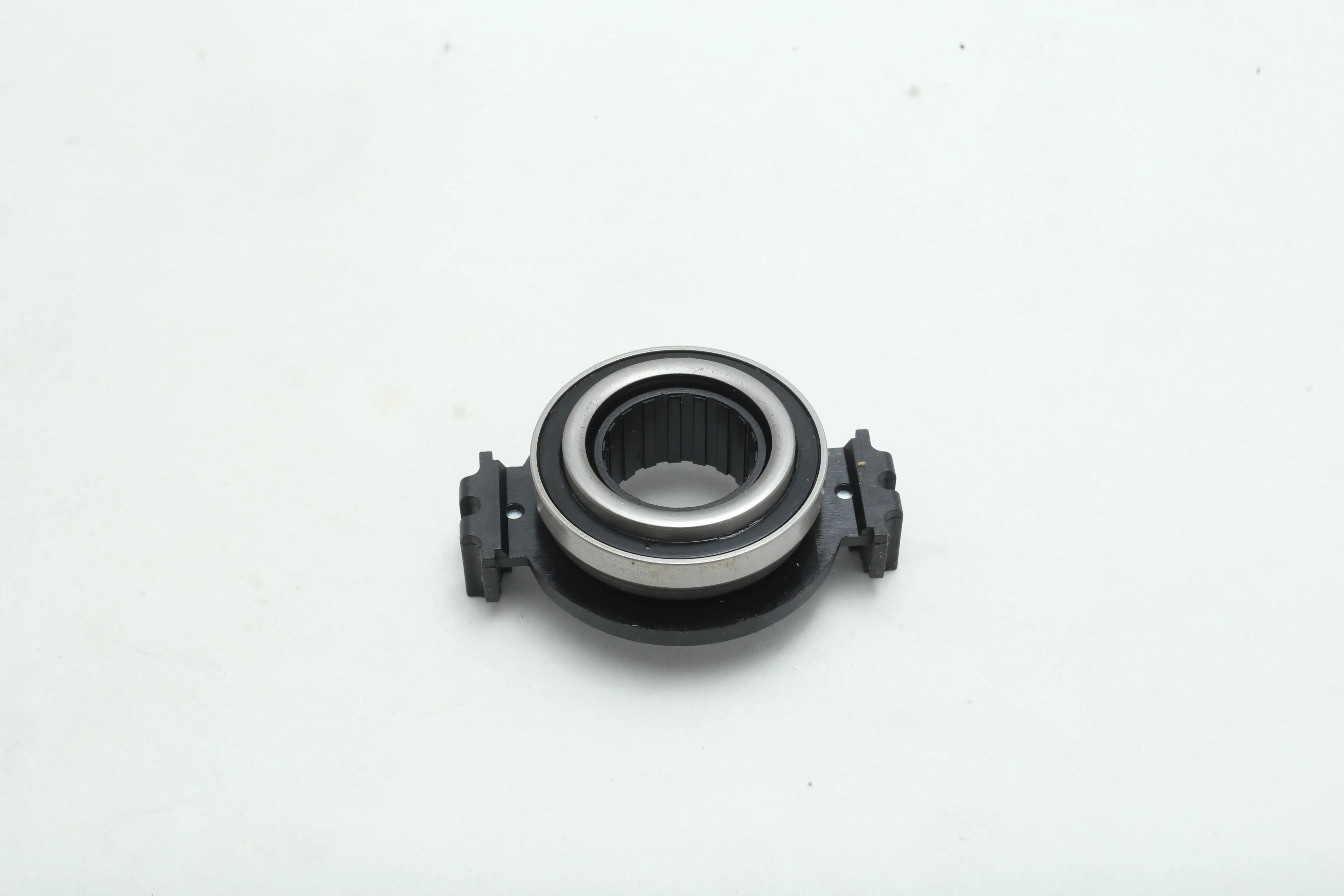 بلبرینگ کلاچ پژو206 تیپ 5 و رانا 0659 HiC