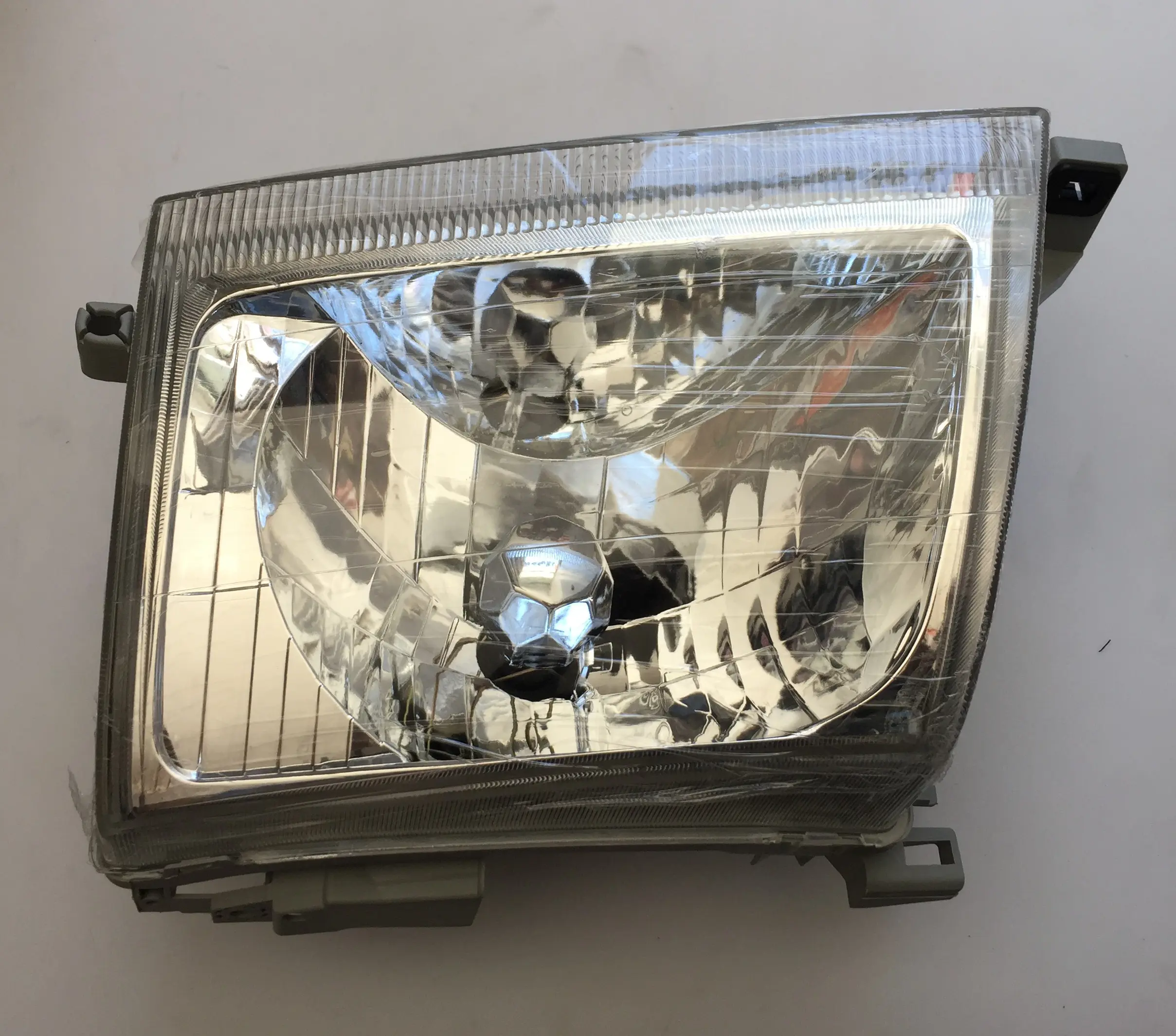 بلوری پیکاپ چپ