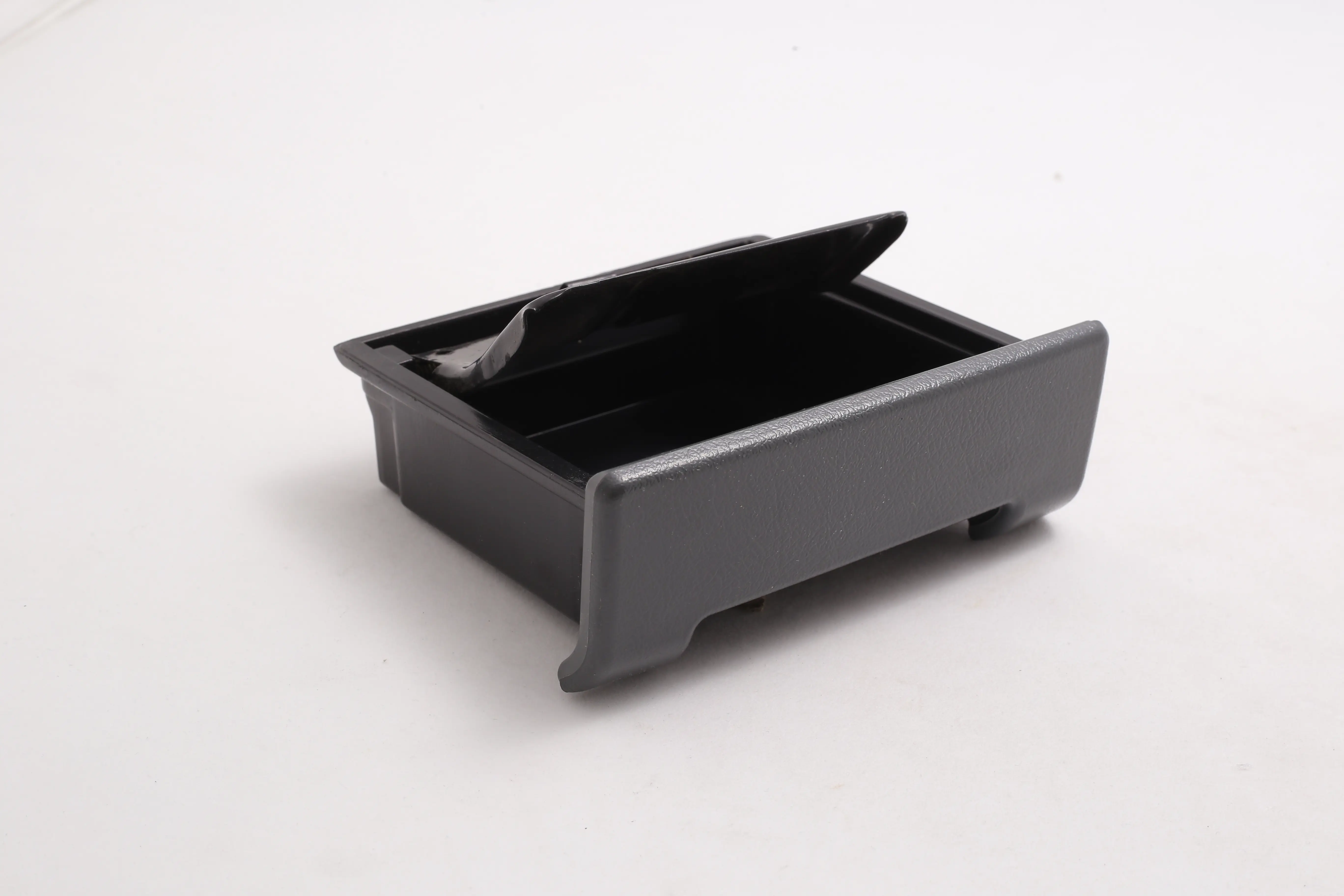 جا سیگاری جلو پراید HIC