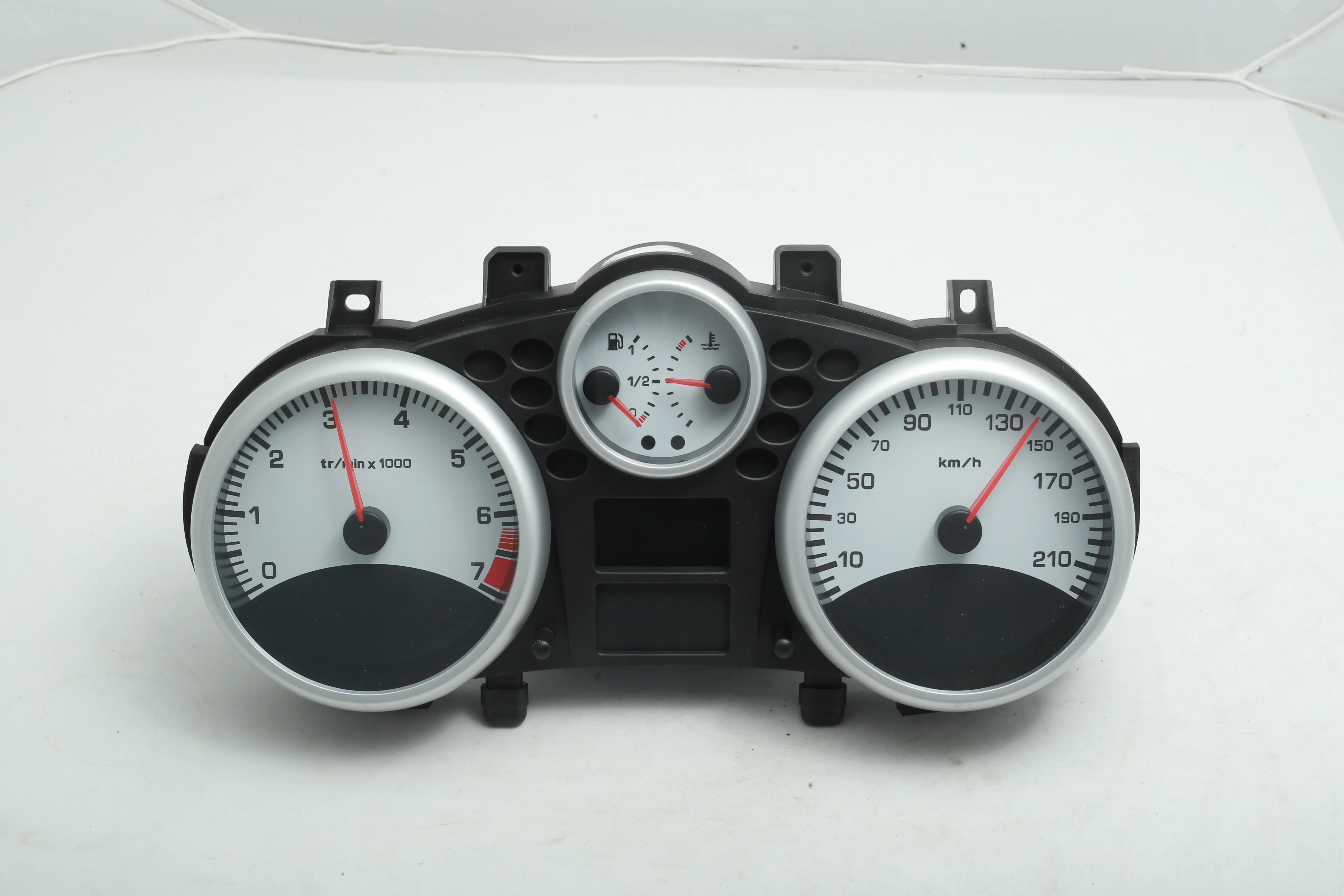 جلو آمپر پژو 207 P7L سازه پویش عظام