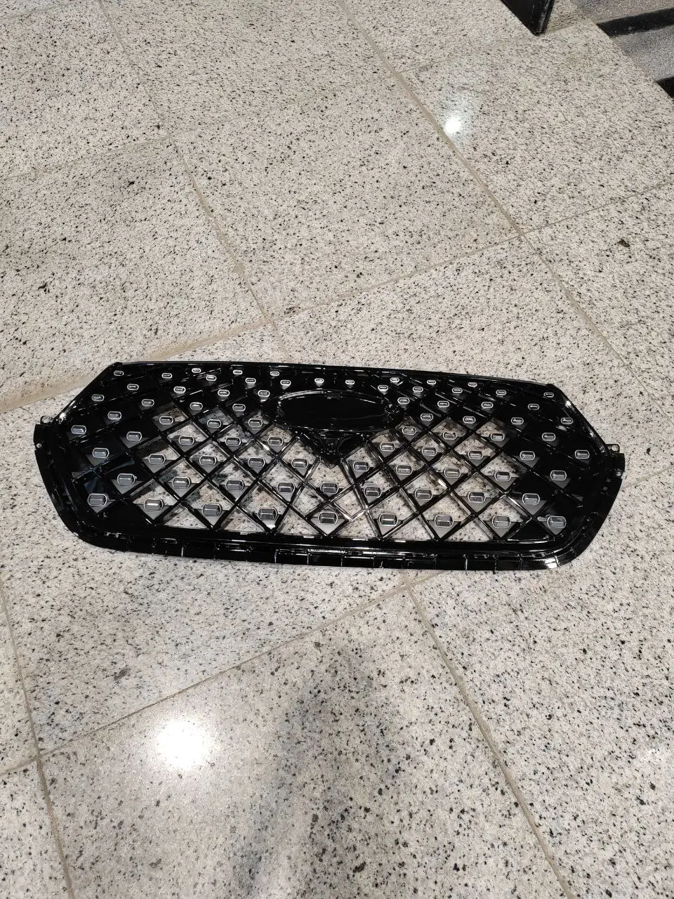 جلوپنجره ام وی ام  SOMINEK  X55