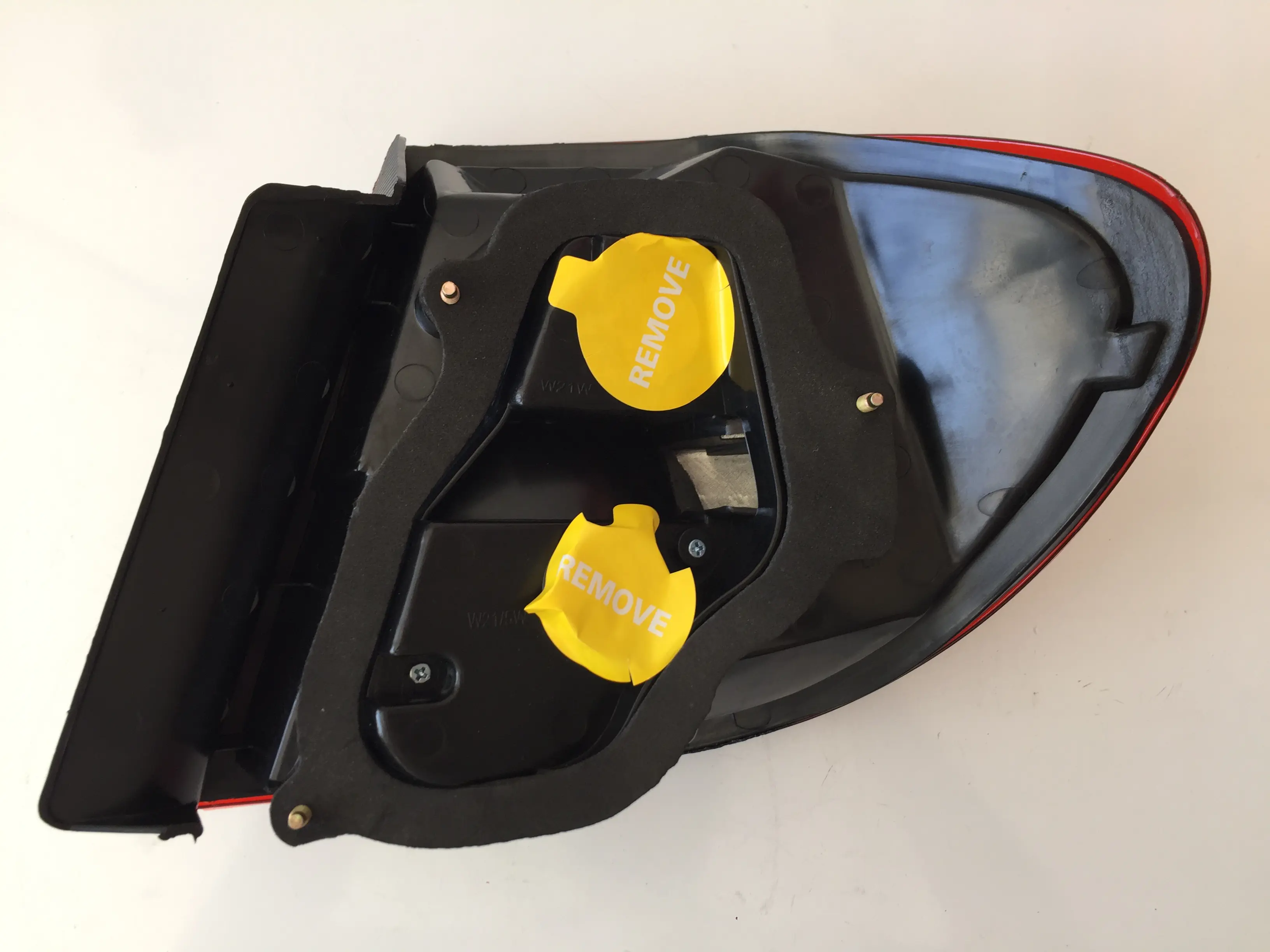 خطر رو گلگیر عقب ماکسیما چپ