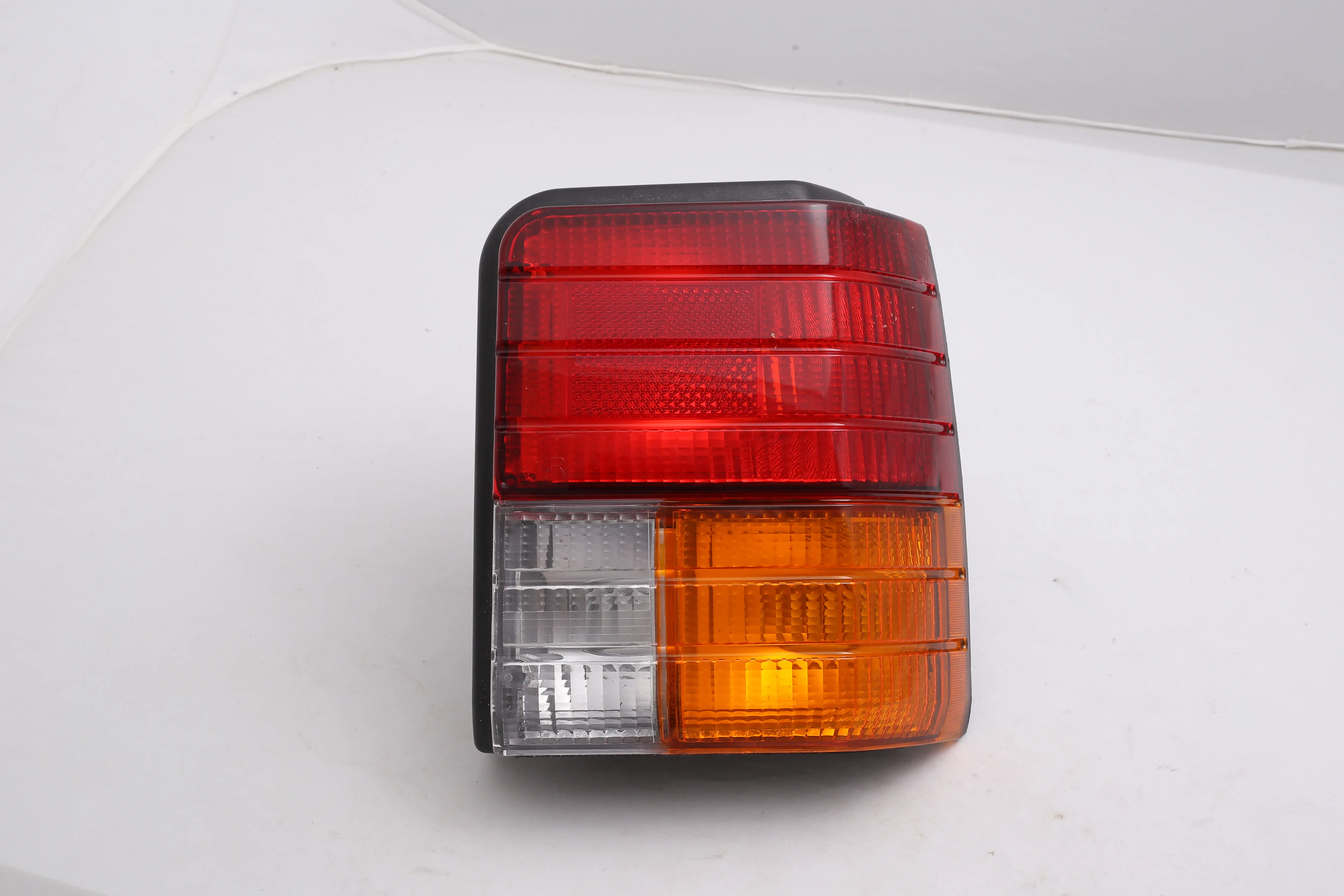 خطر عقب پراید هاچ بک چپ HIC