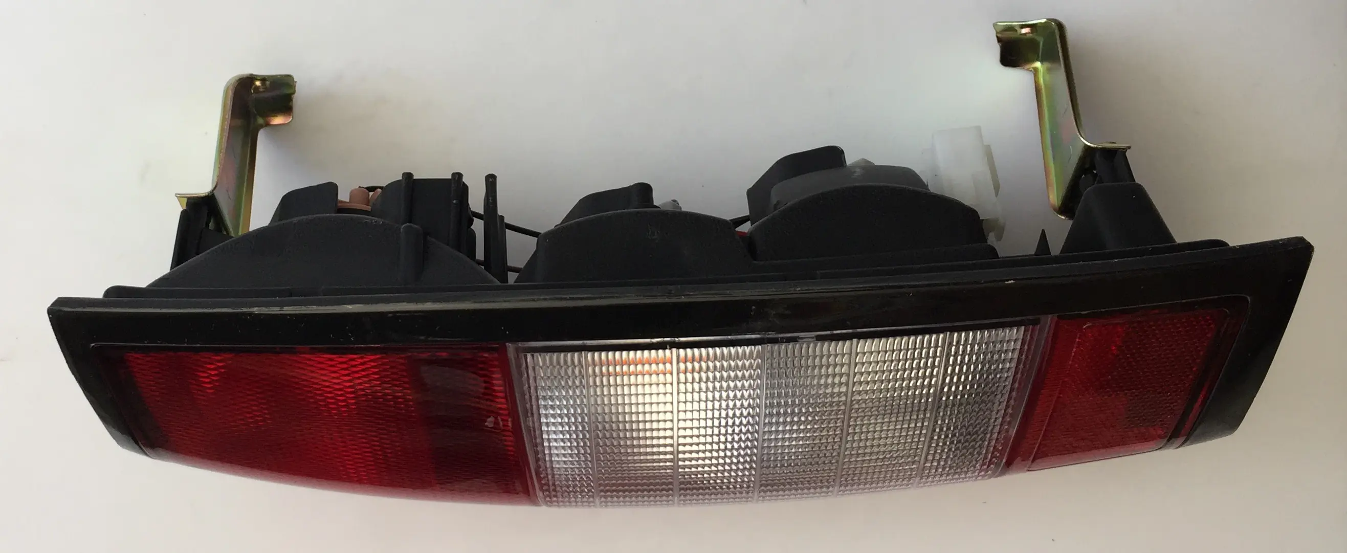 خطر عقب پیکاپ چپ