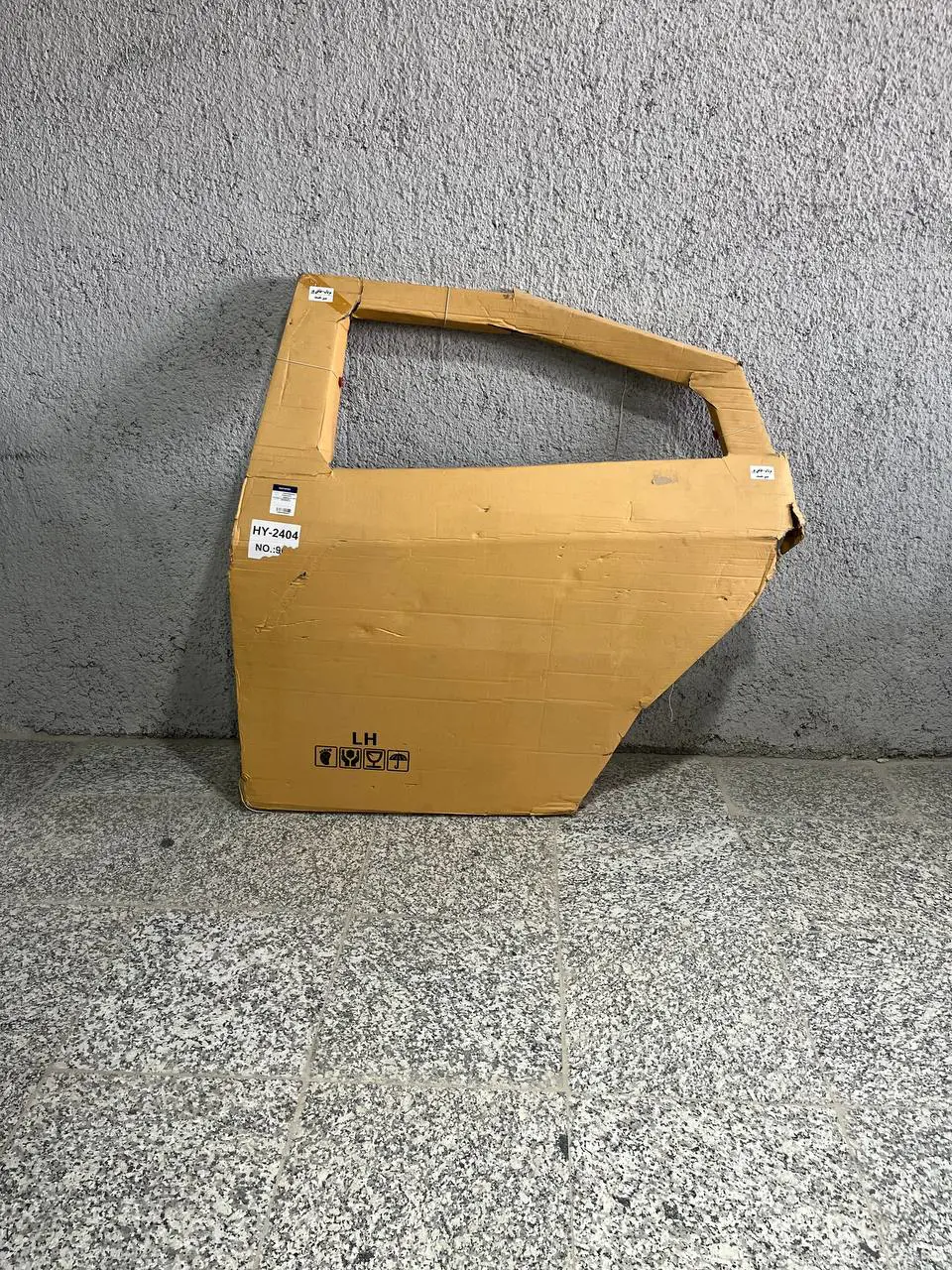 درب عقب سمت چپ آریزو6 SOMINEK