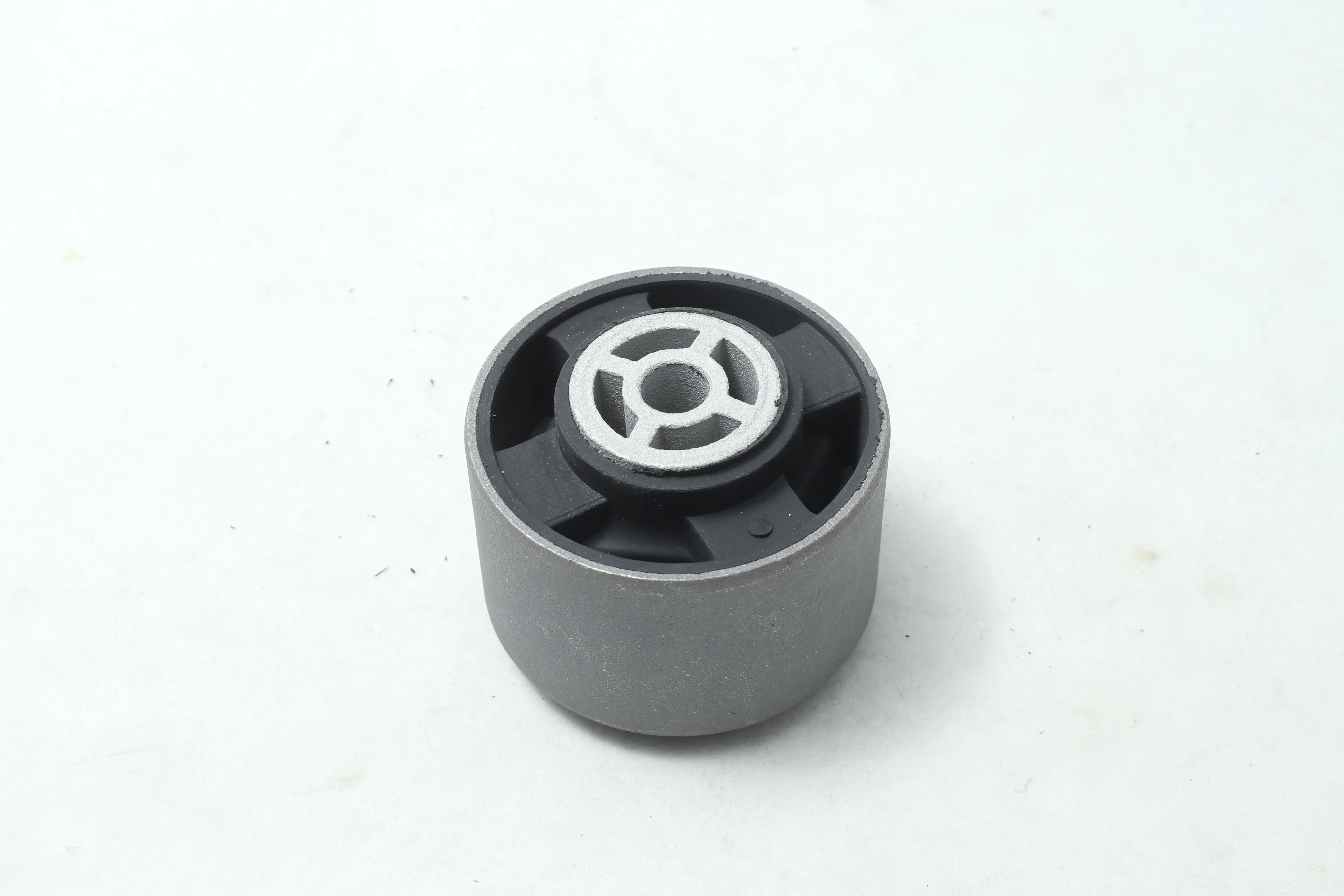 دسته موتور پژو 206 گرد آلومینیومی زمرد یدک