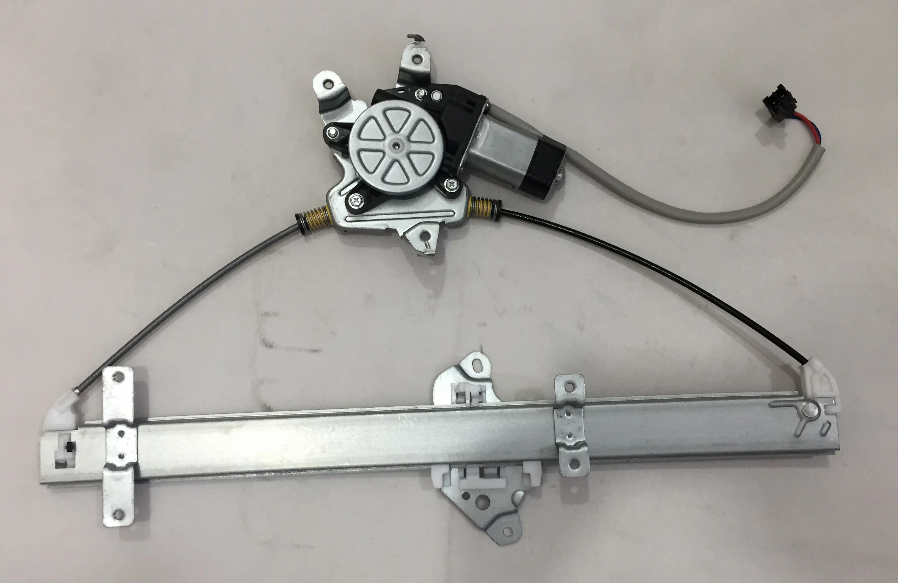 دستگاه شیشه بالابر پیکاپ جلو راست