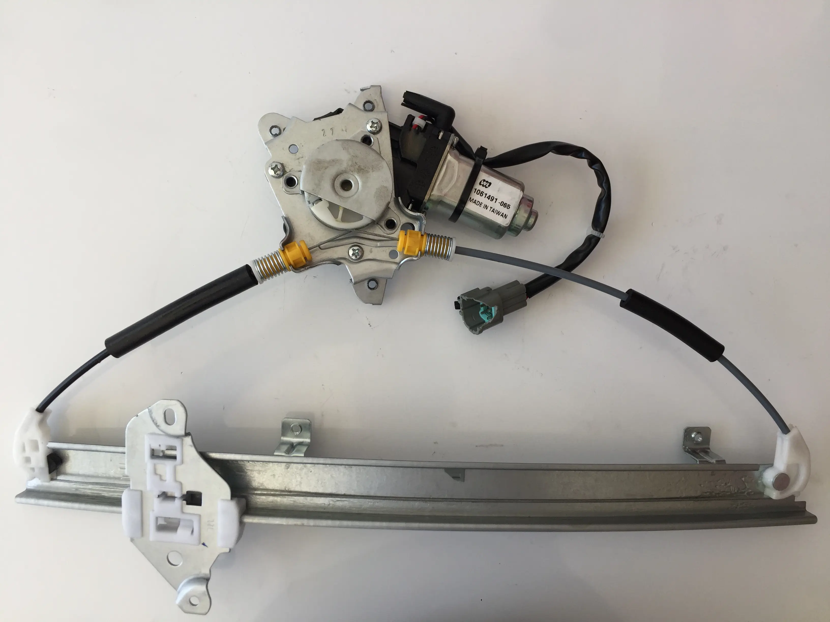 دستگاه شیشه بالابر ماکسیما چپ