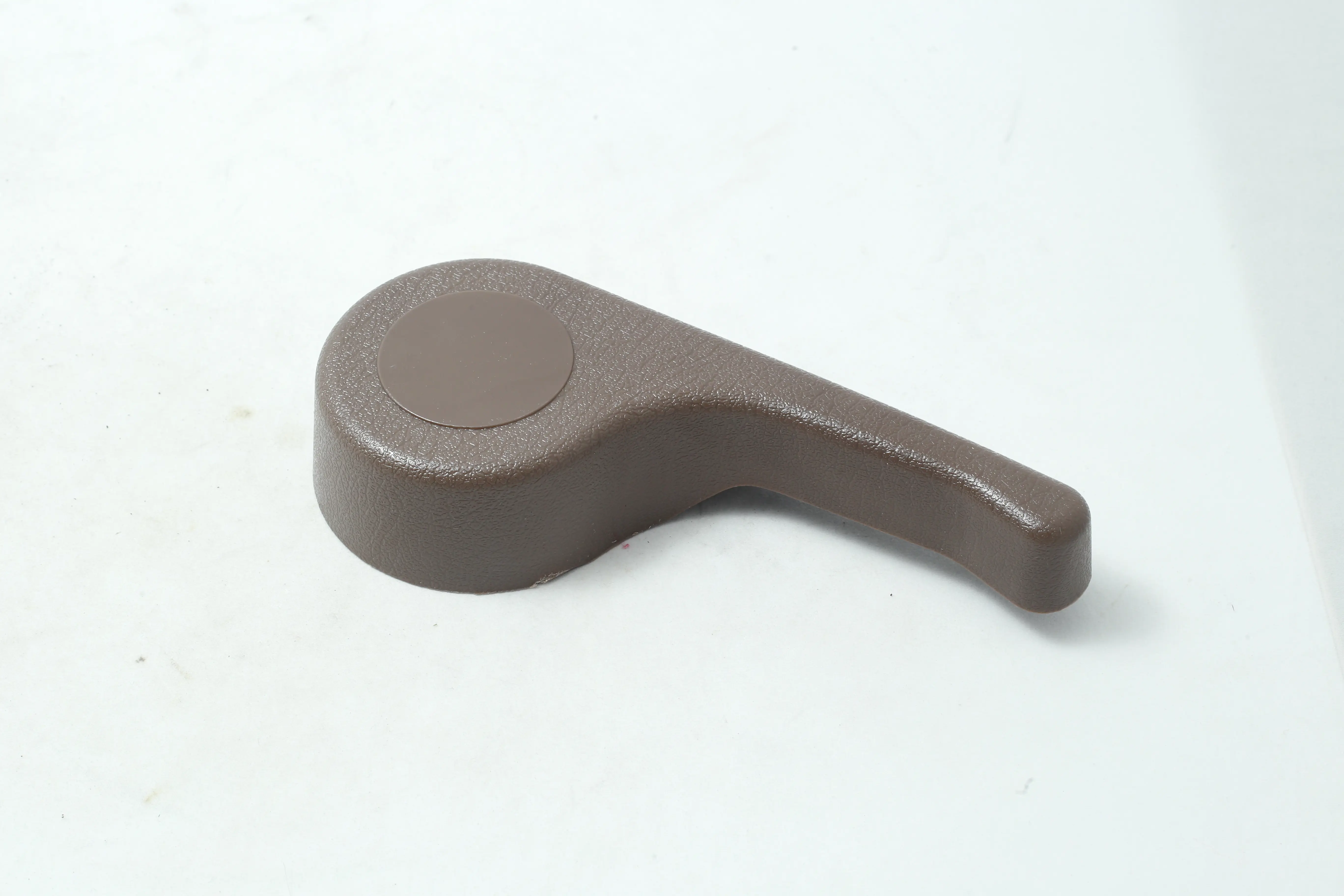 دستگیره تنظیم صندلی پژو و سمند راست بژ اتحاد طلایی