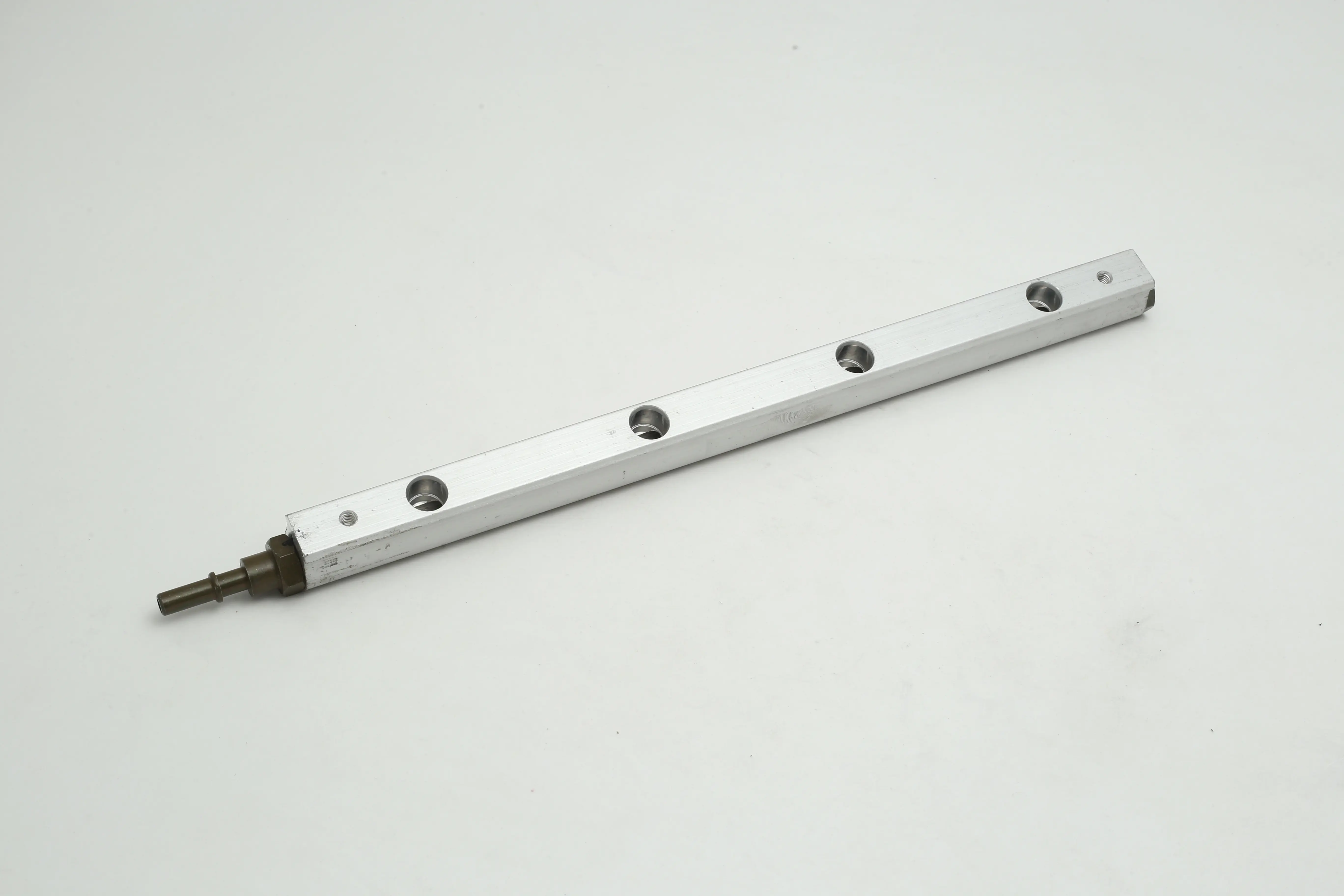 ریل سوخت پراید یورو4 HIC