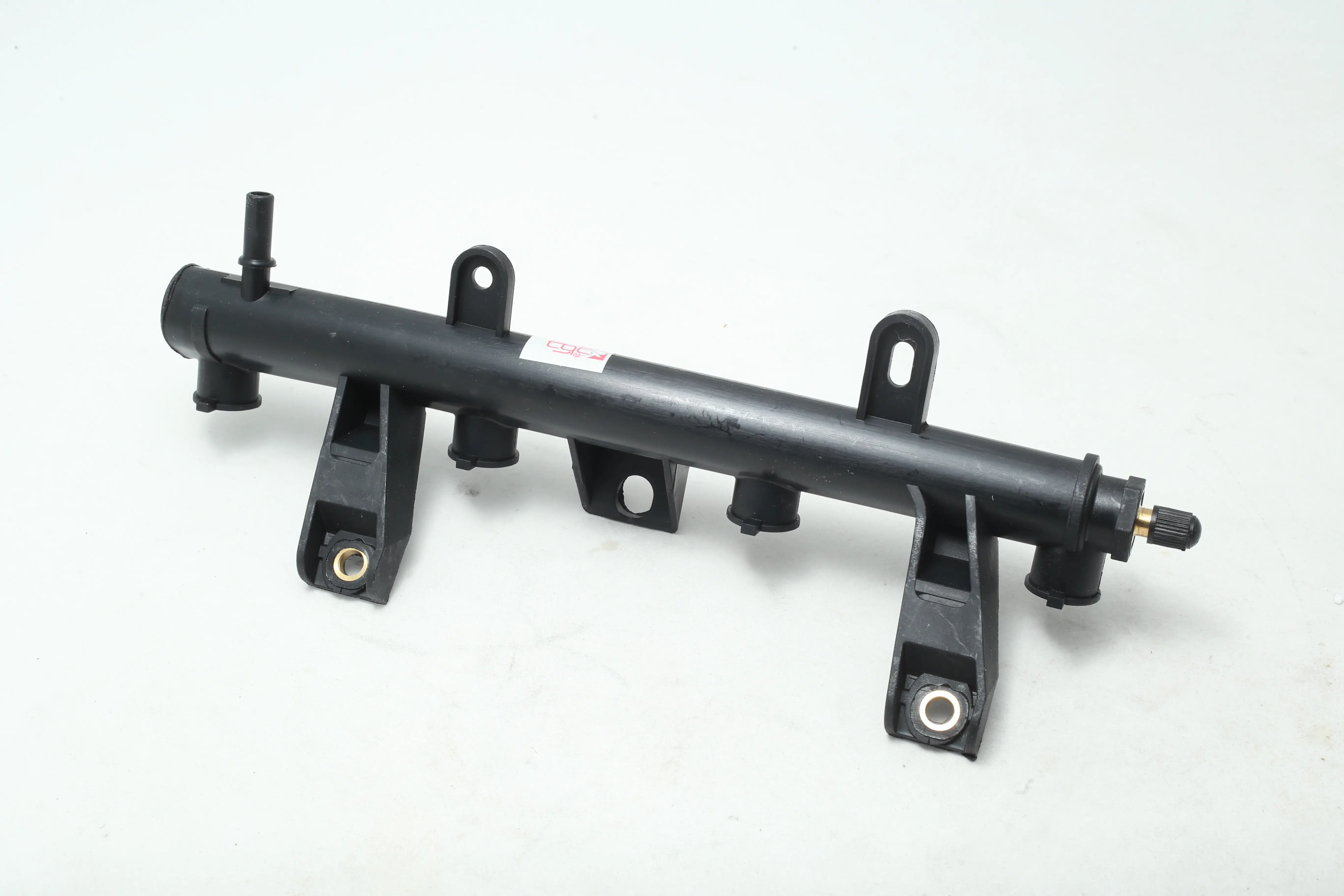 ریل سوخت پژو 206 تیپ 2 چکاد