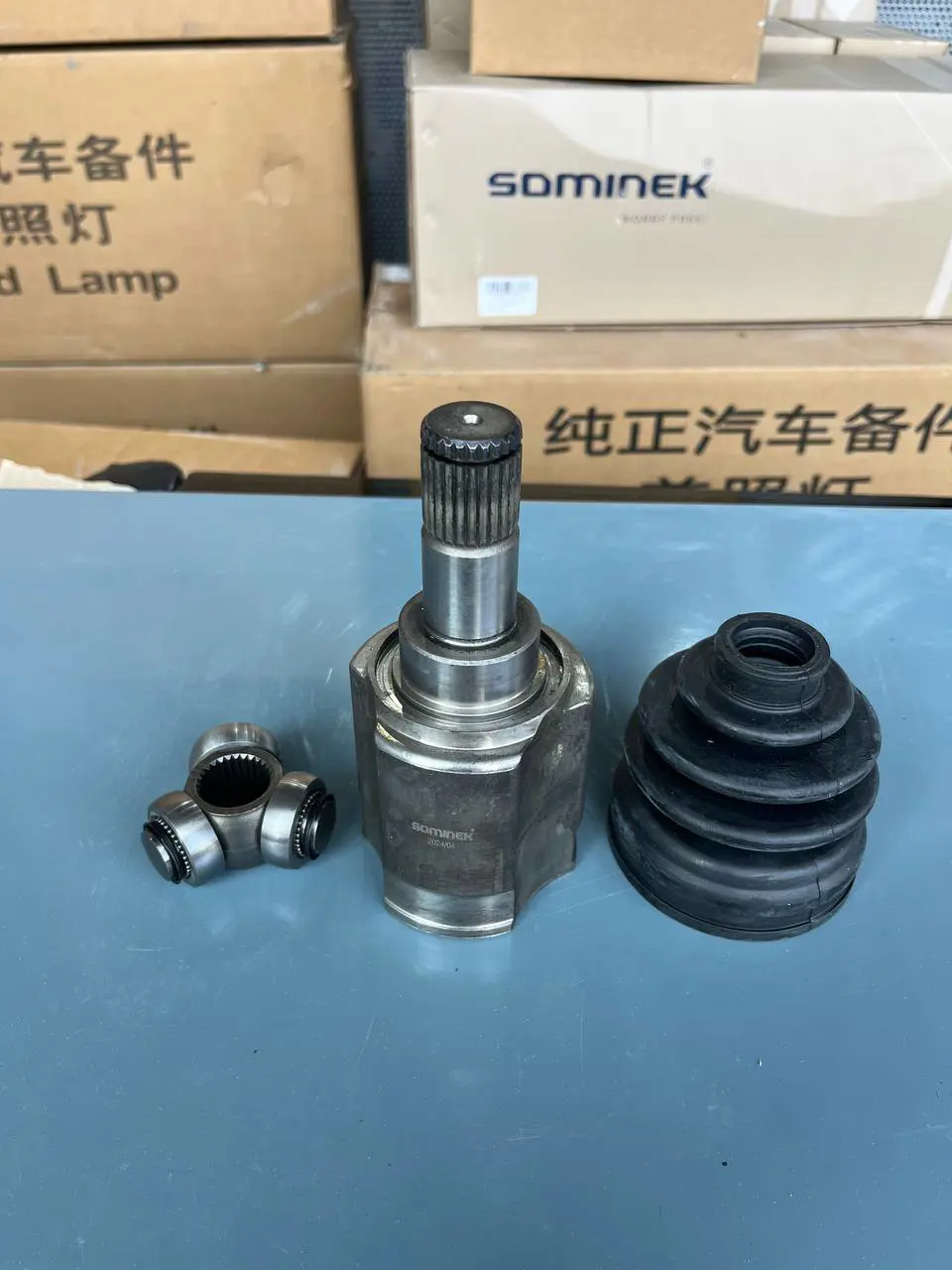 سرپلوس داخلی آریزو5 SOMINEK