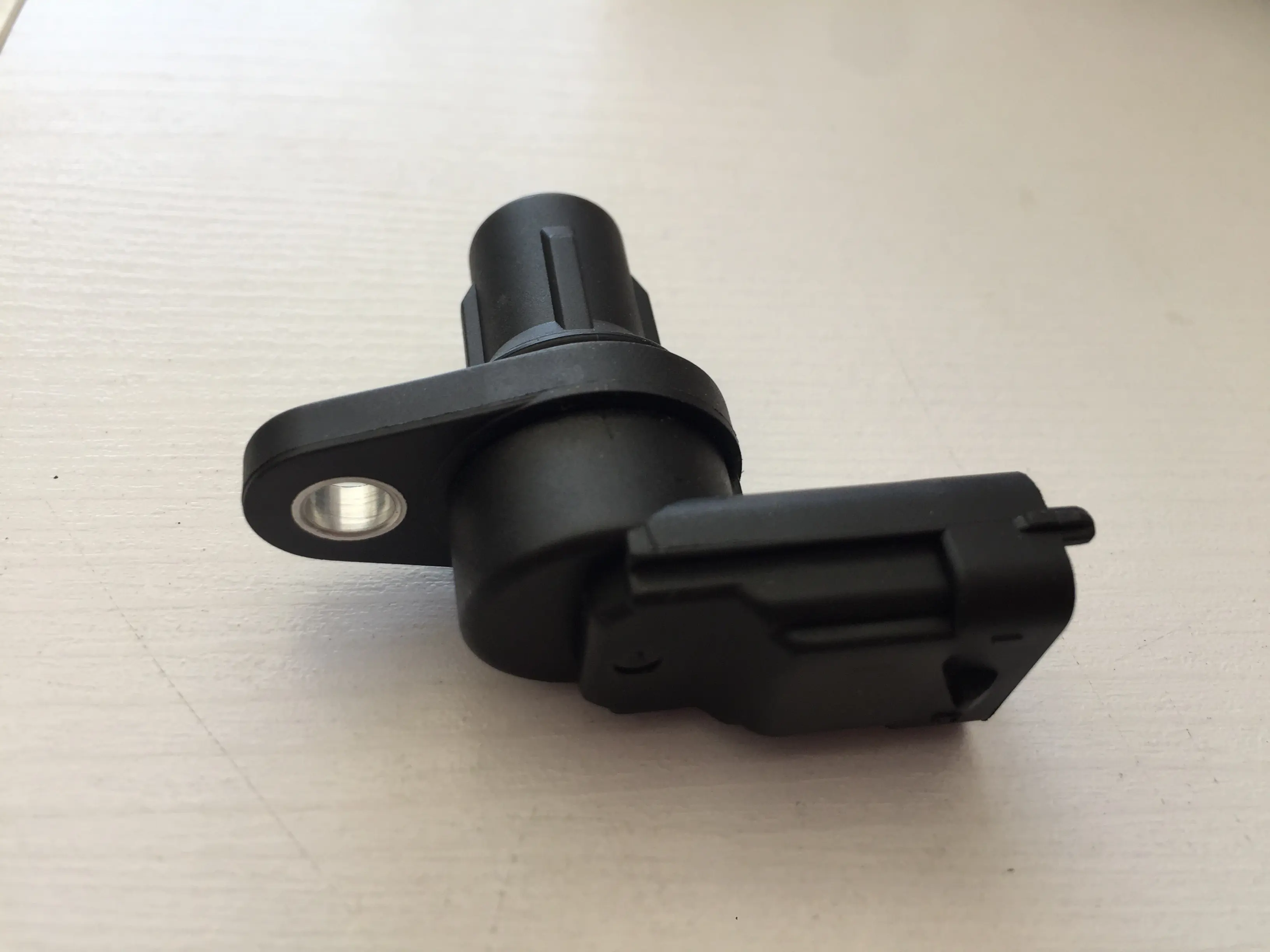 سنسور میل سوپاپ نیسان دیزل