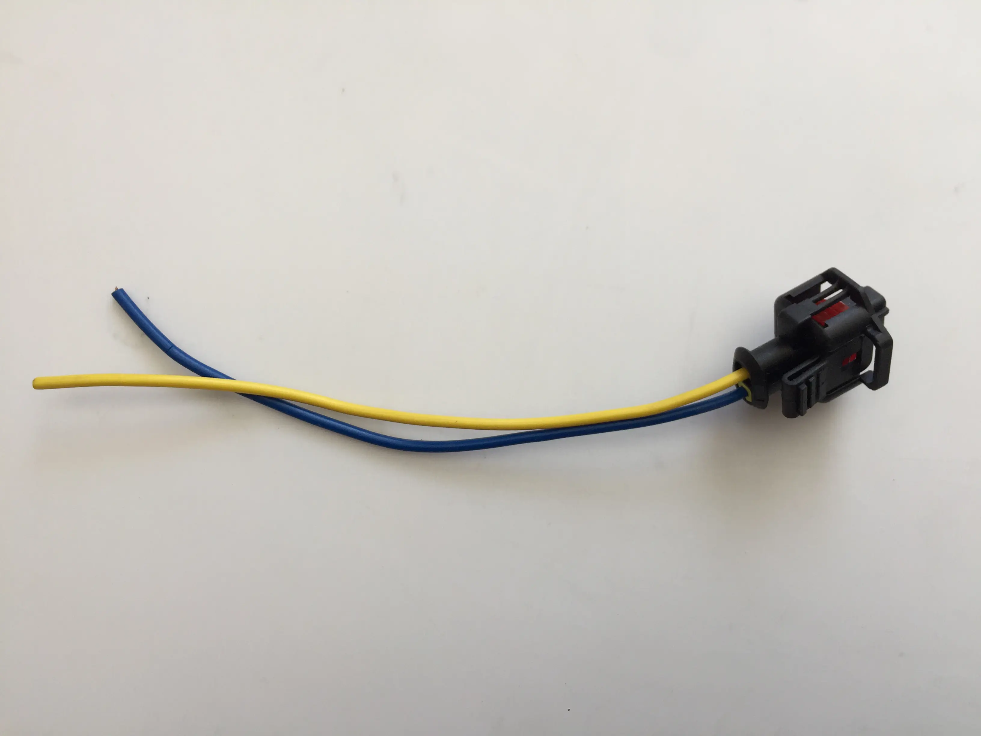 سوکت پشت انژکتور سوخت دیزل