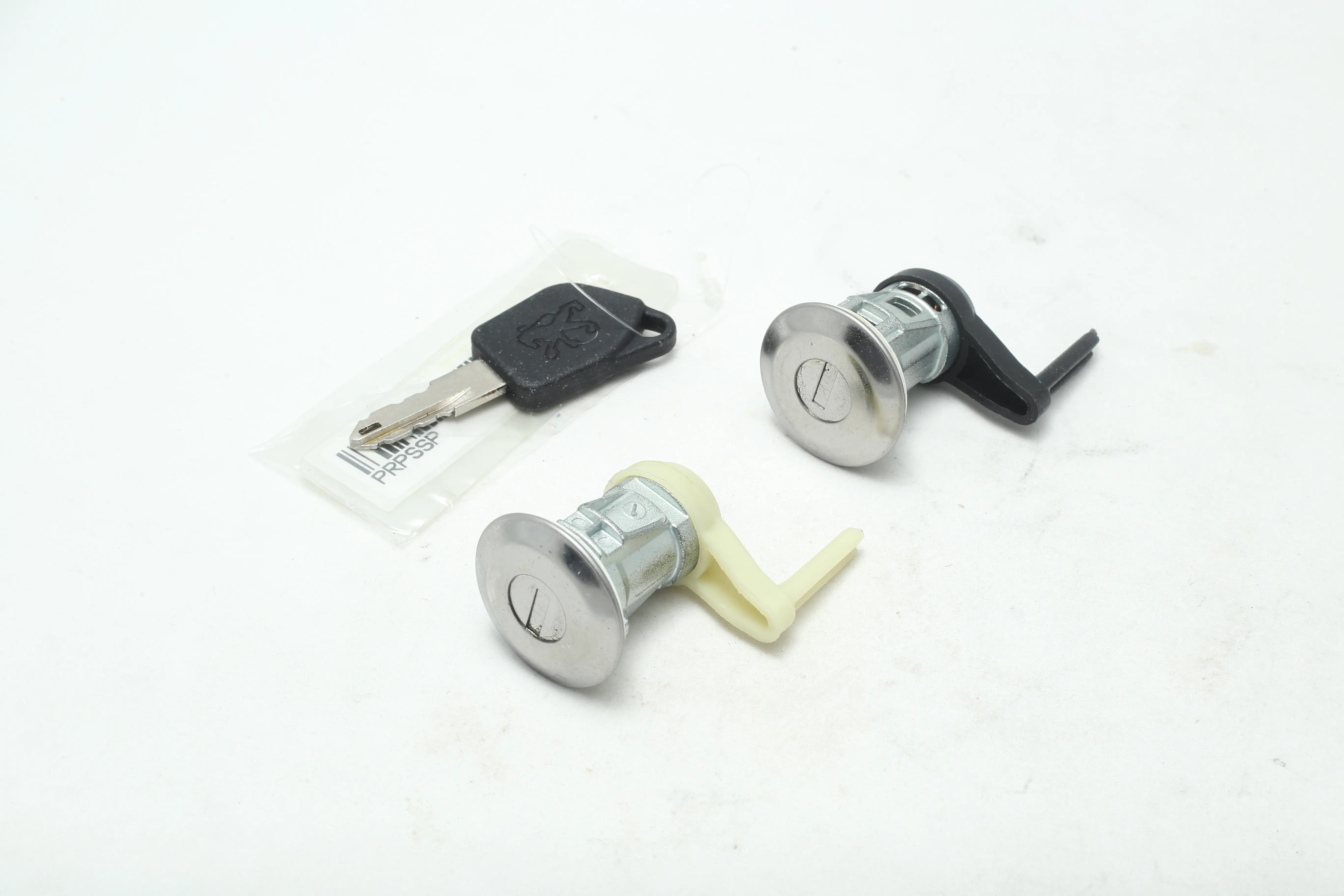 سویچ درب پژو 206 عظام