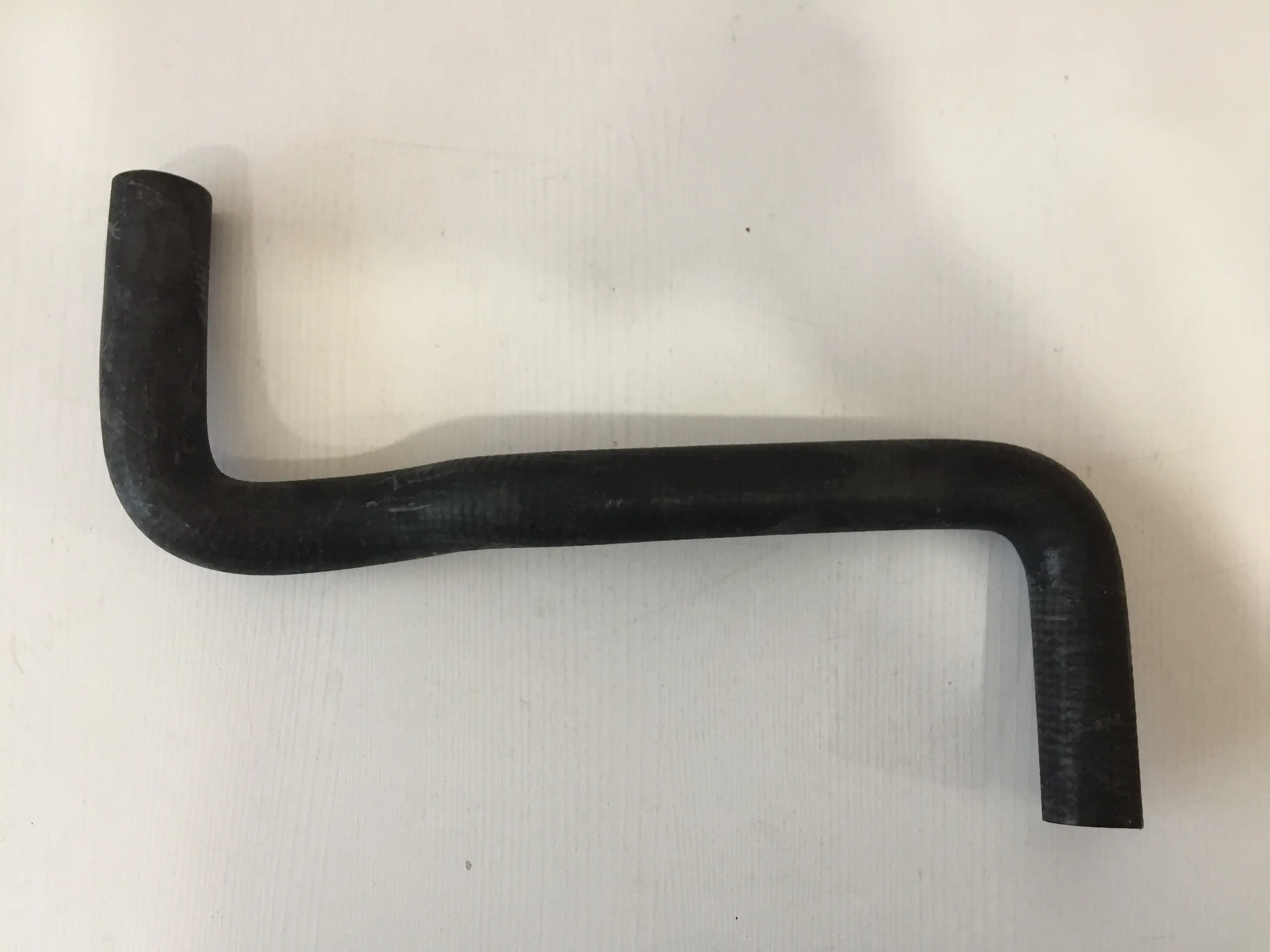 شیلنگ بخاری پاترول 6 سیلندر