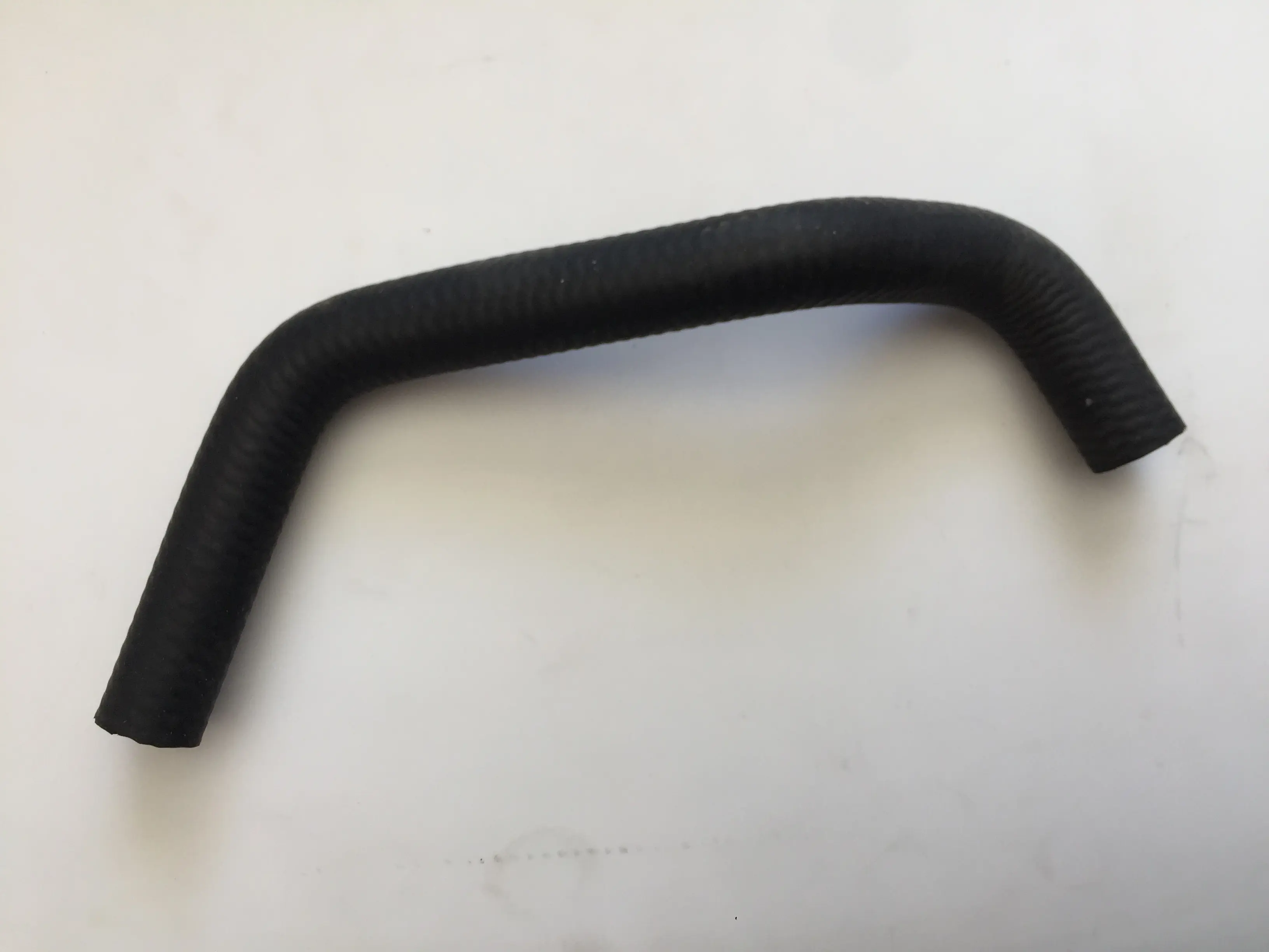 شیلنگ کارتل به دینام نیسان دیزل