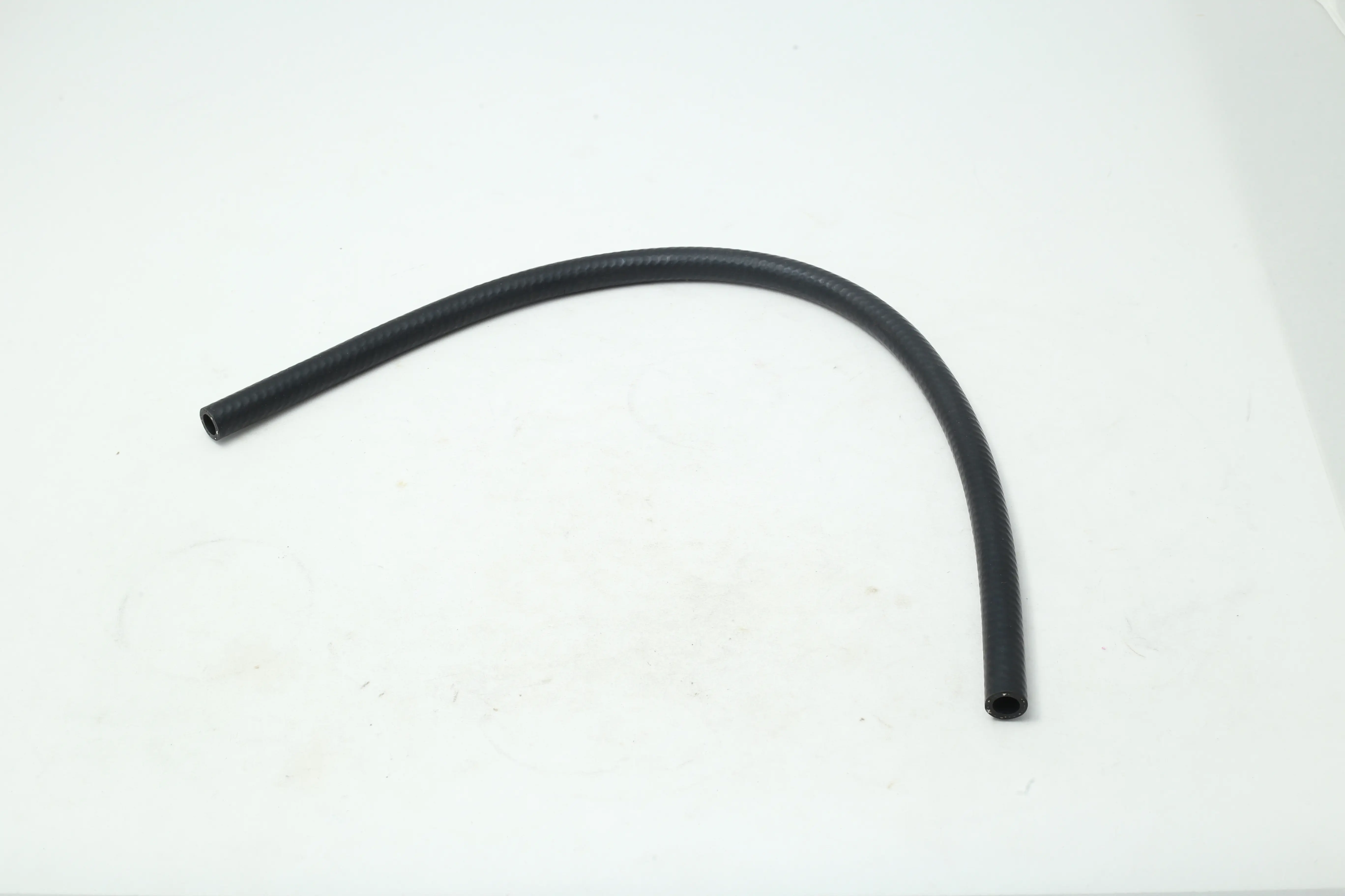 شیلنگ هیدرولیک پژو 405 رفت 60 سانتیمتری HIC
