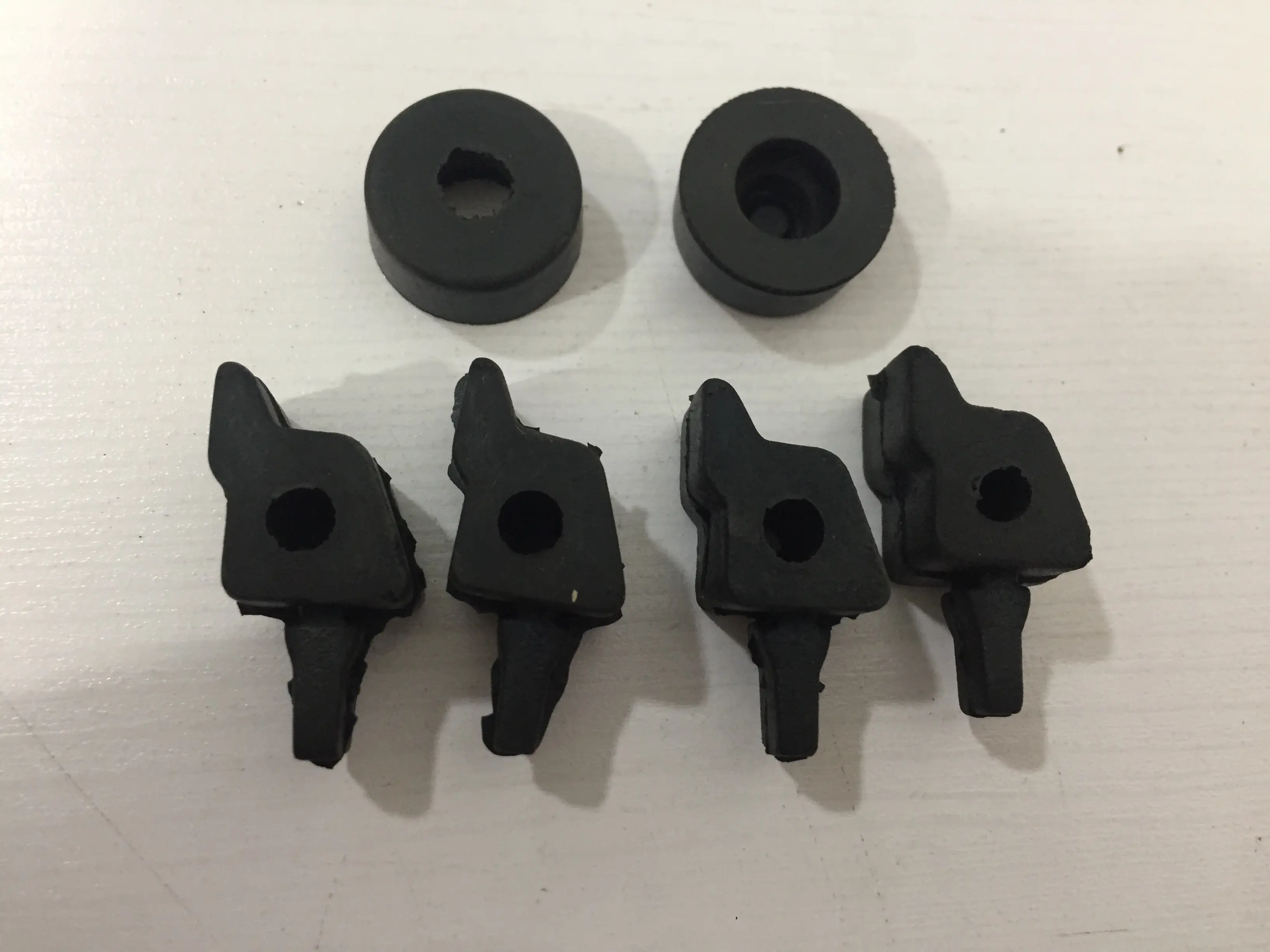 ضربگیر کاپوت پاترول کامل