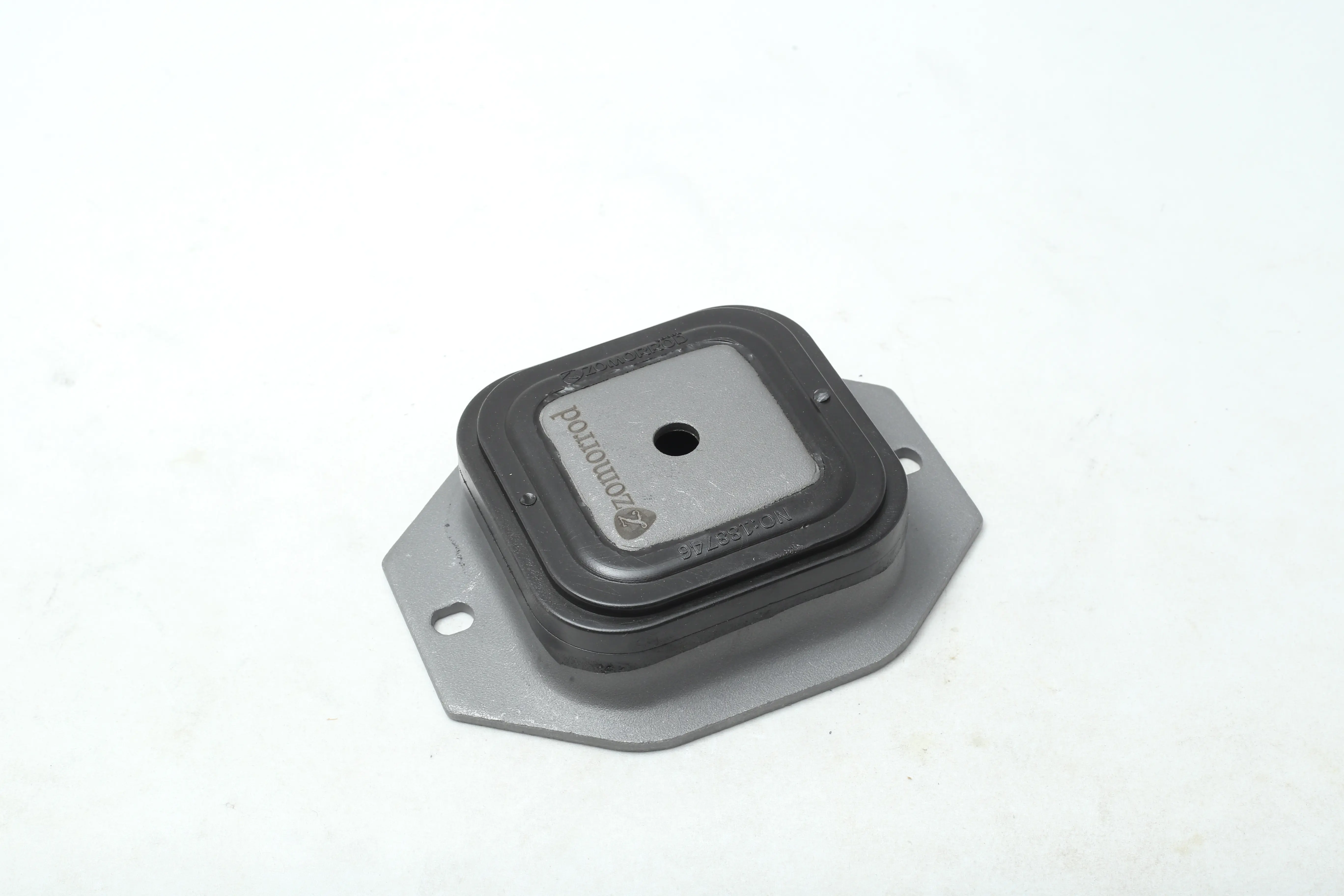 ضربگیر اکسل عقب پژو 405 زمرد یدک