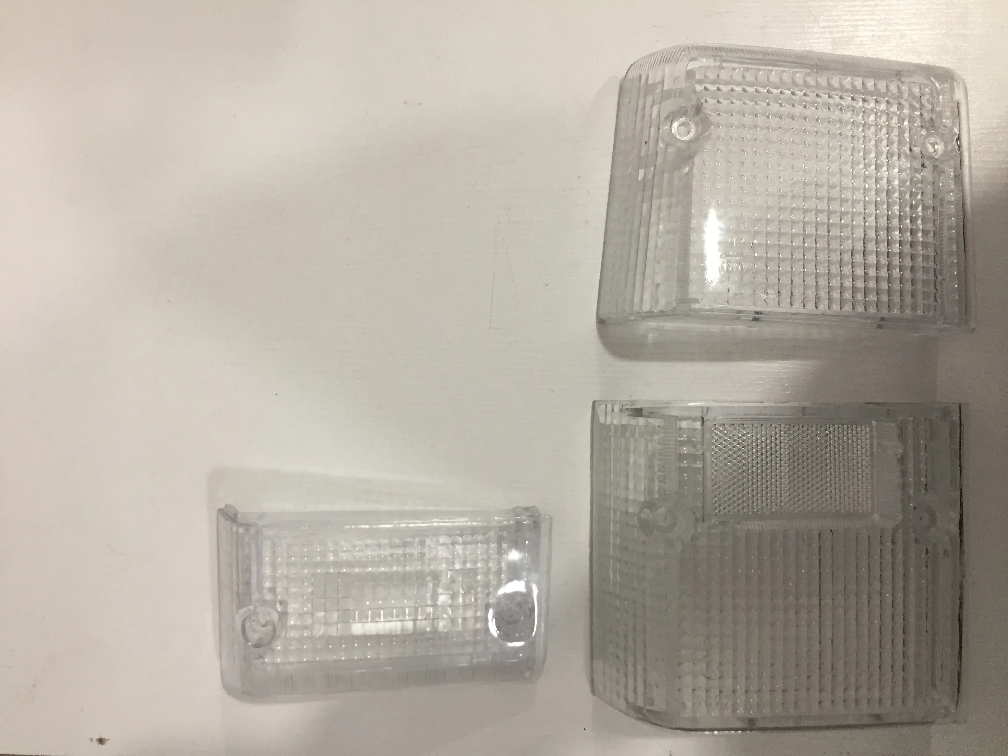 طلق خطر عقب پاترول سفید