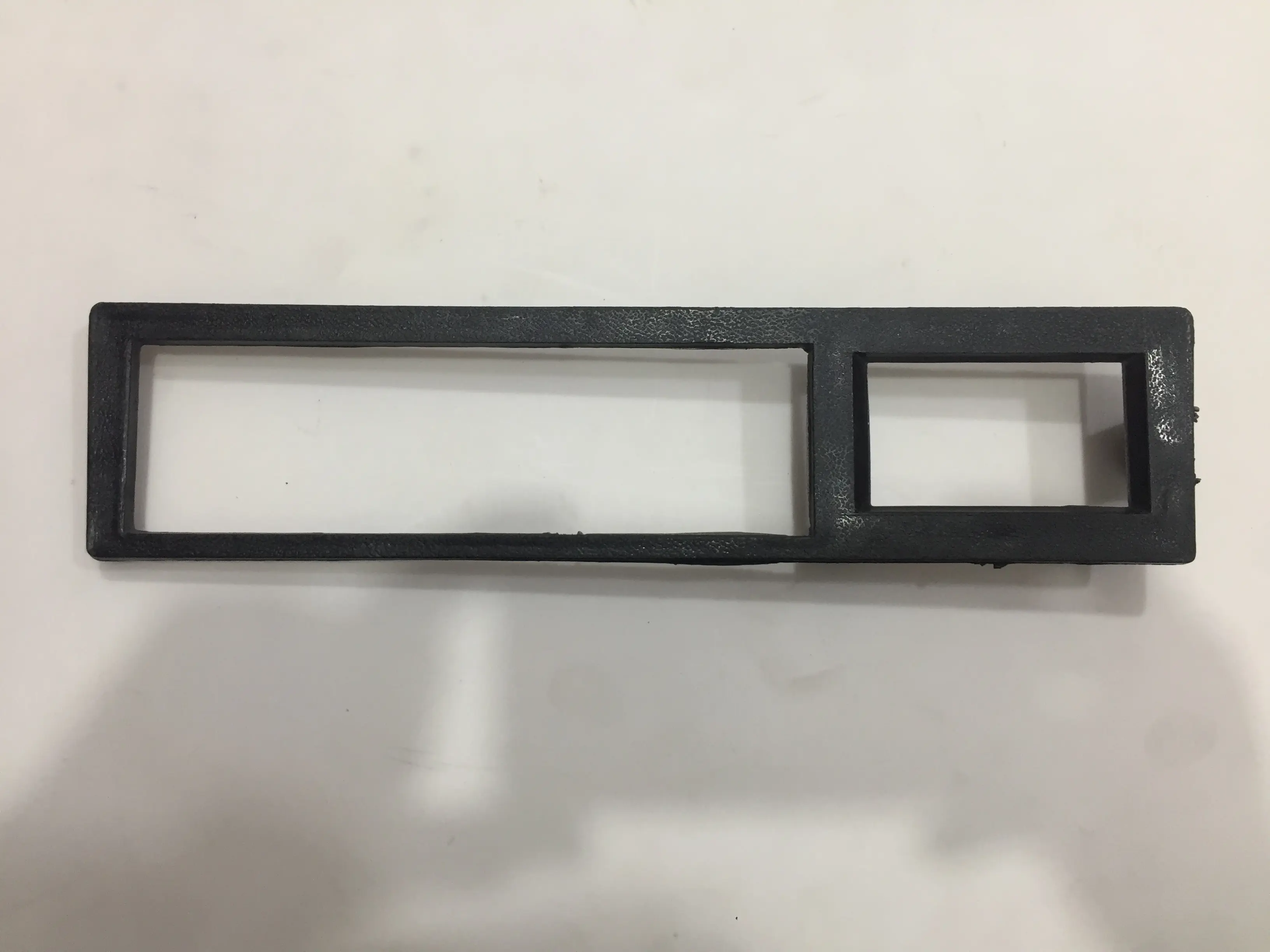 قاب رادیو و ساعت پاترول