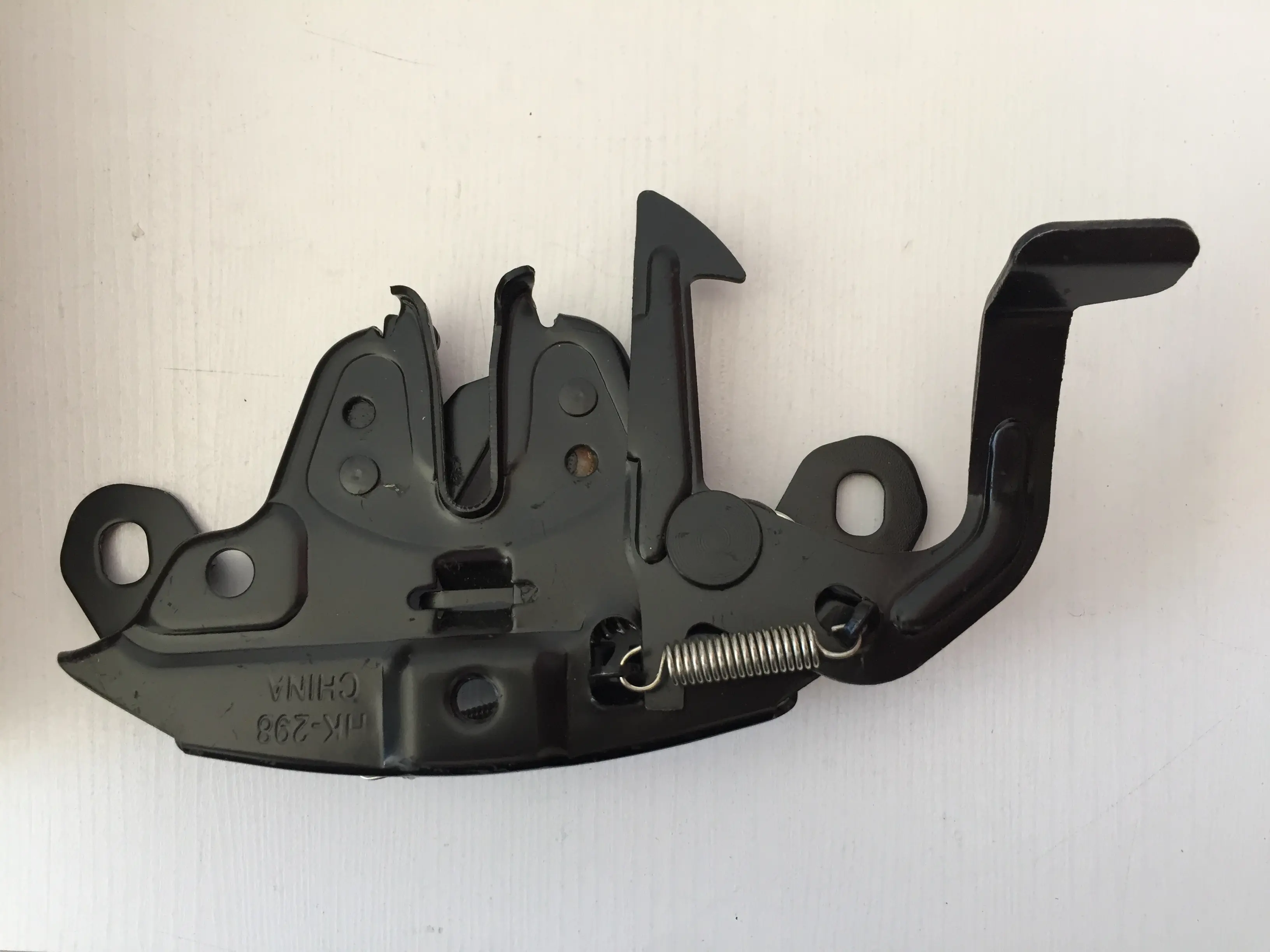 قفل کاپوت پیکاپ