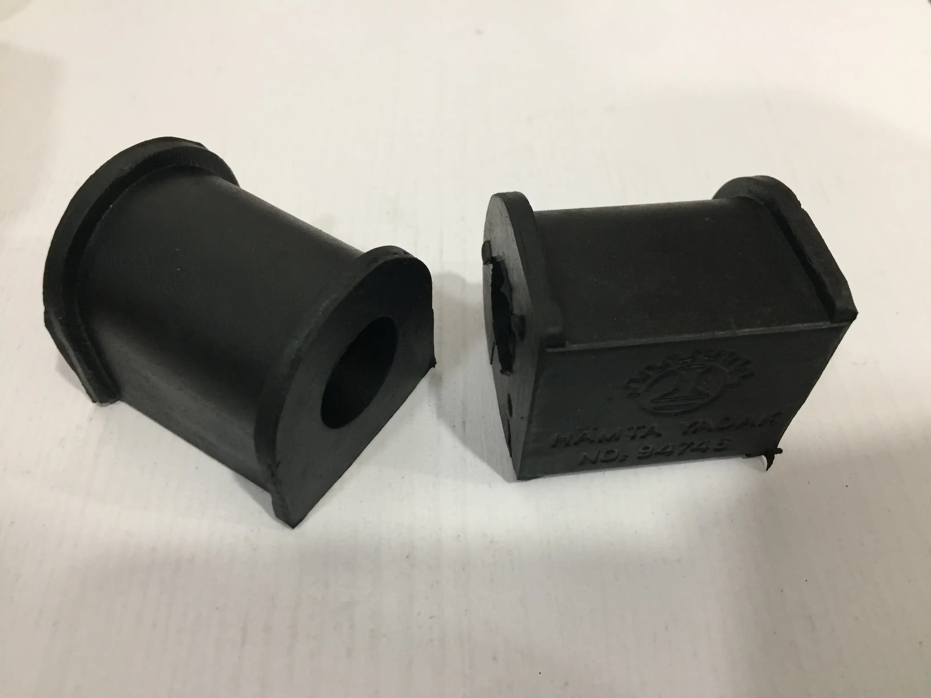 لاستیک چاکدار پاترول