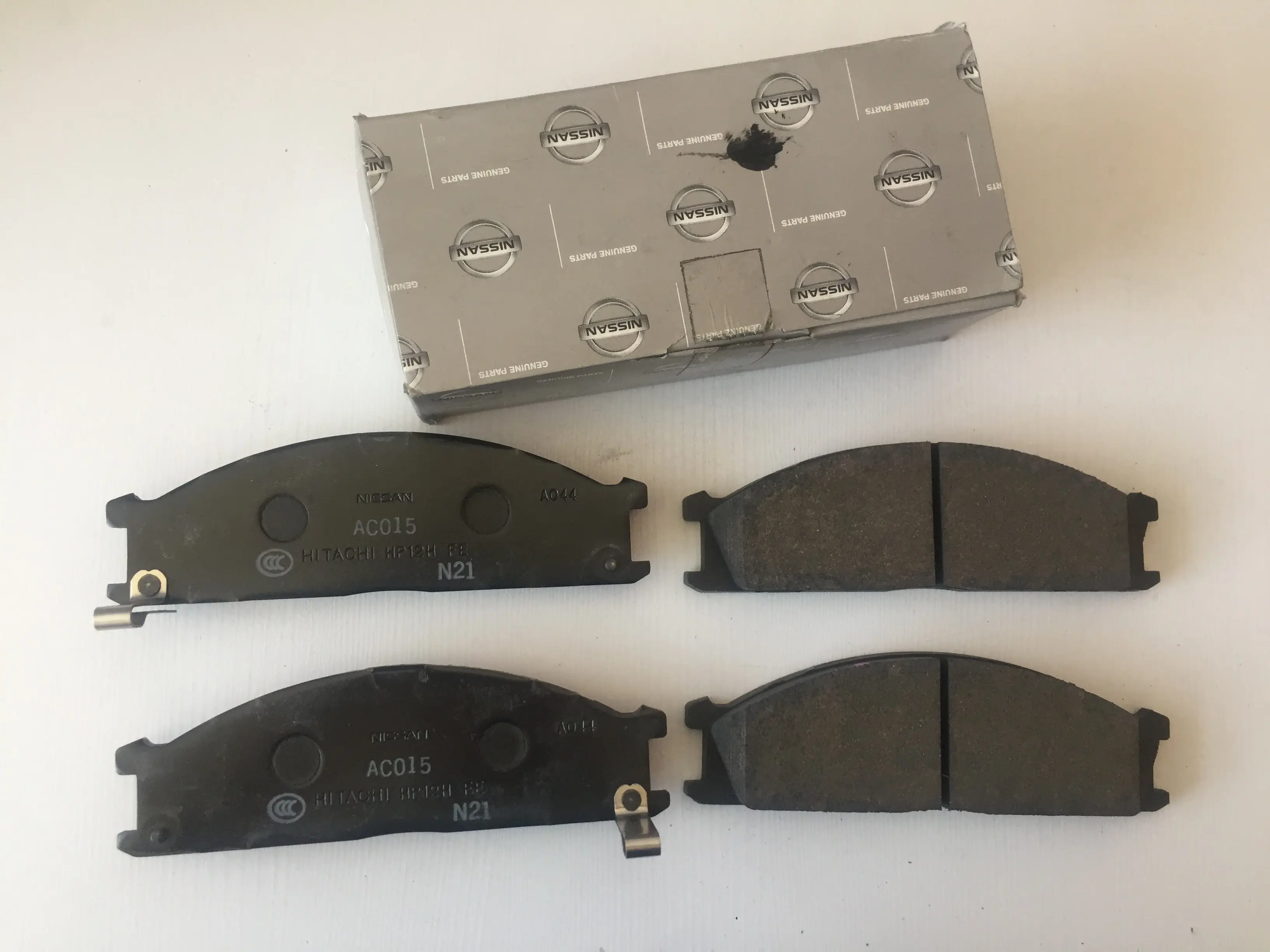 لنت جلو پیکاپ NISSAN MOTOR اصلی