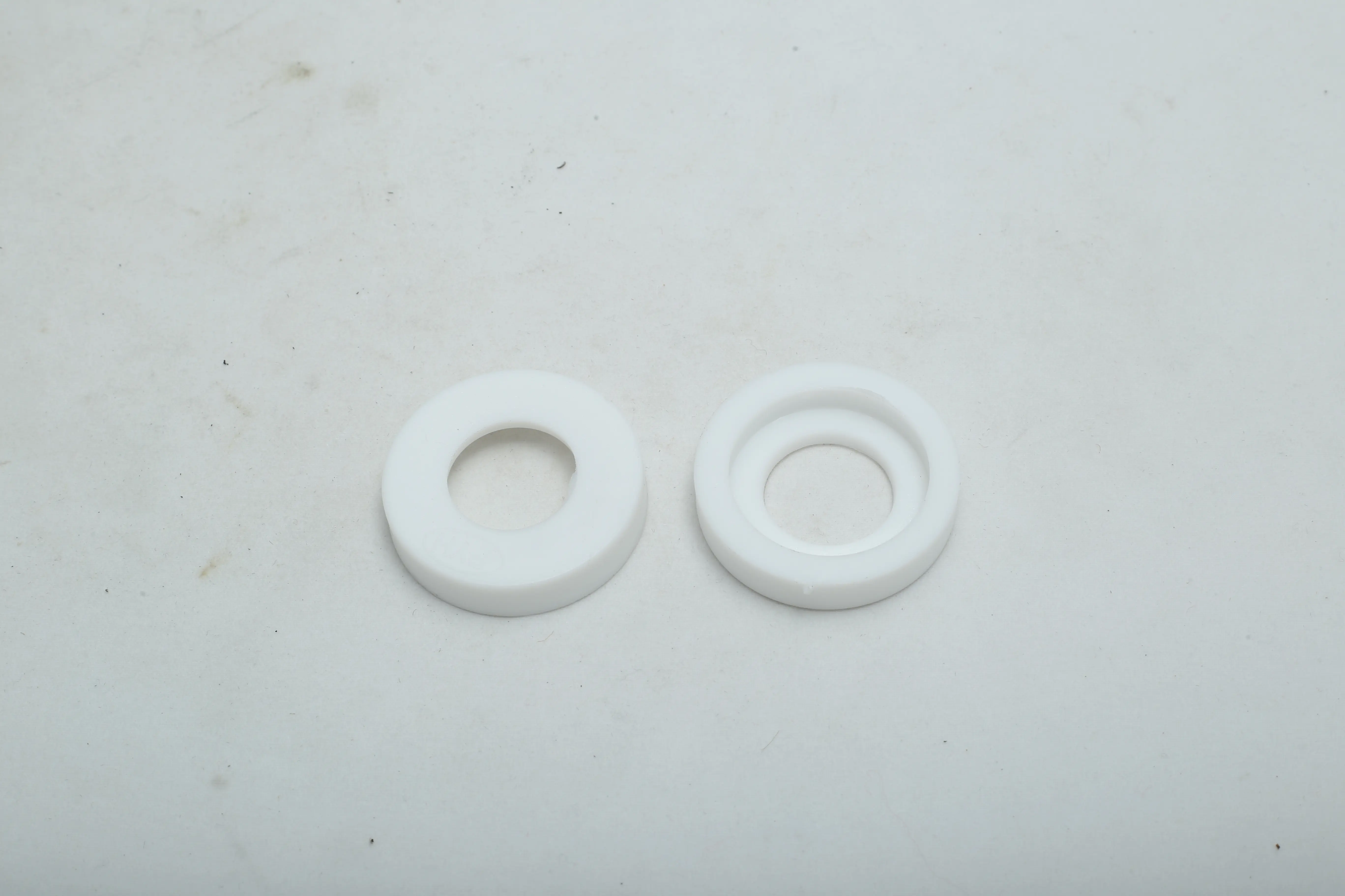 محافظ بوش طبق پراید HIC