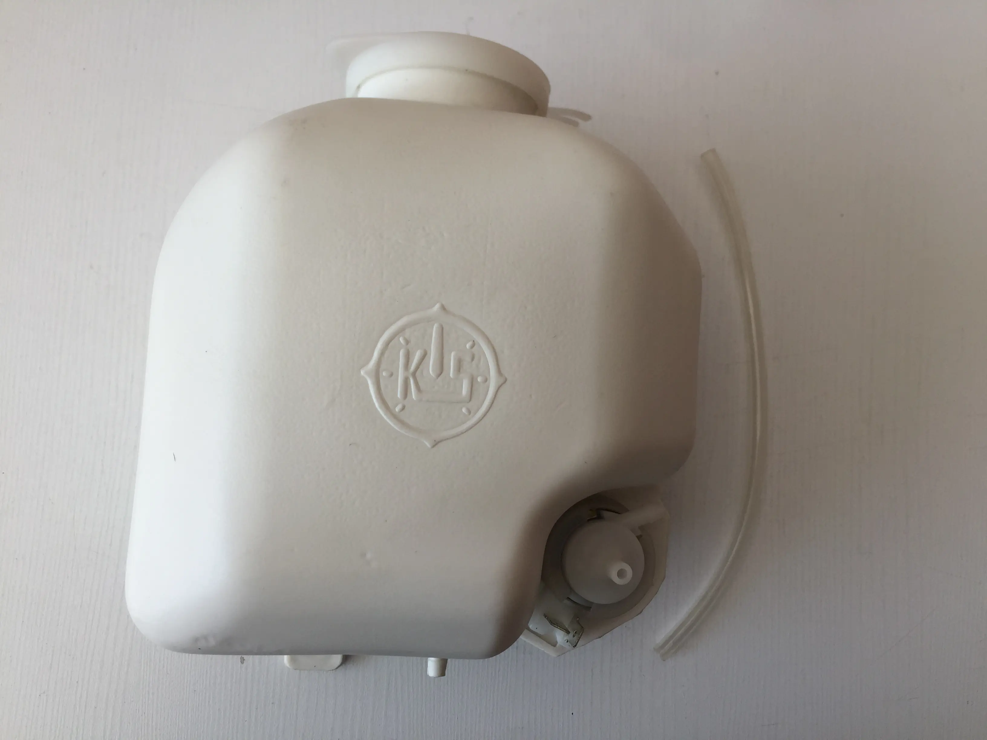 مخزن شیشه شور پاترول کامل