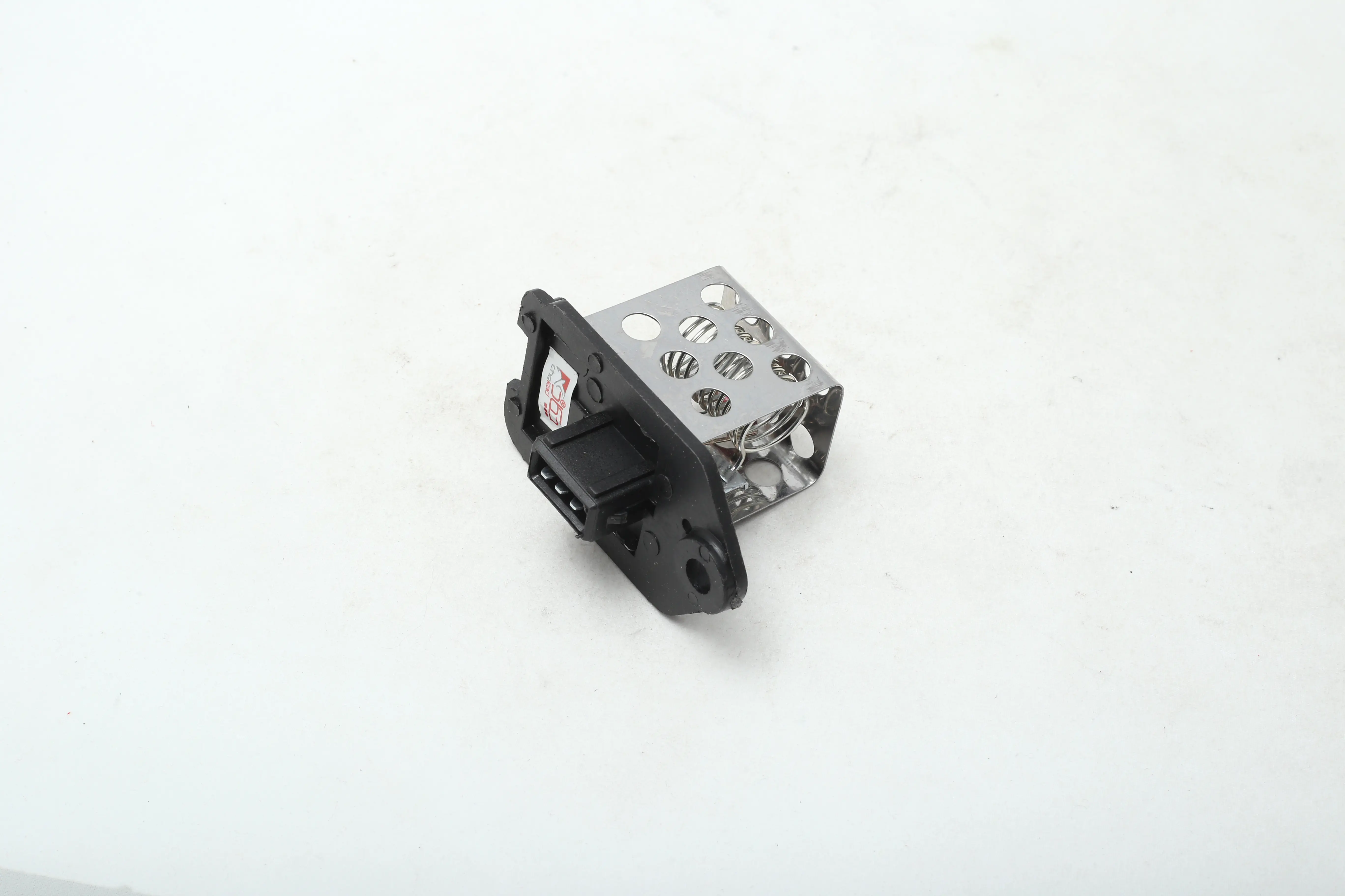 مقاومت فن پژو 206 چکاد