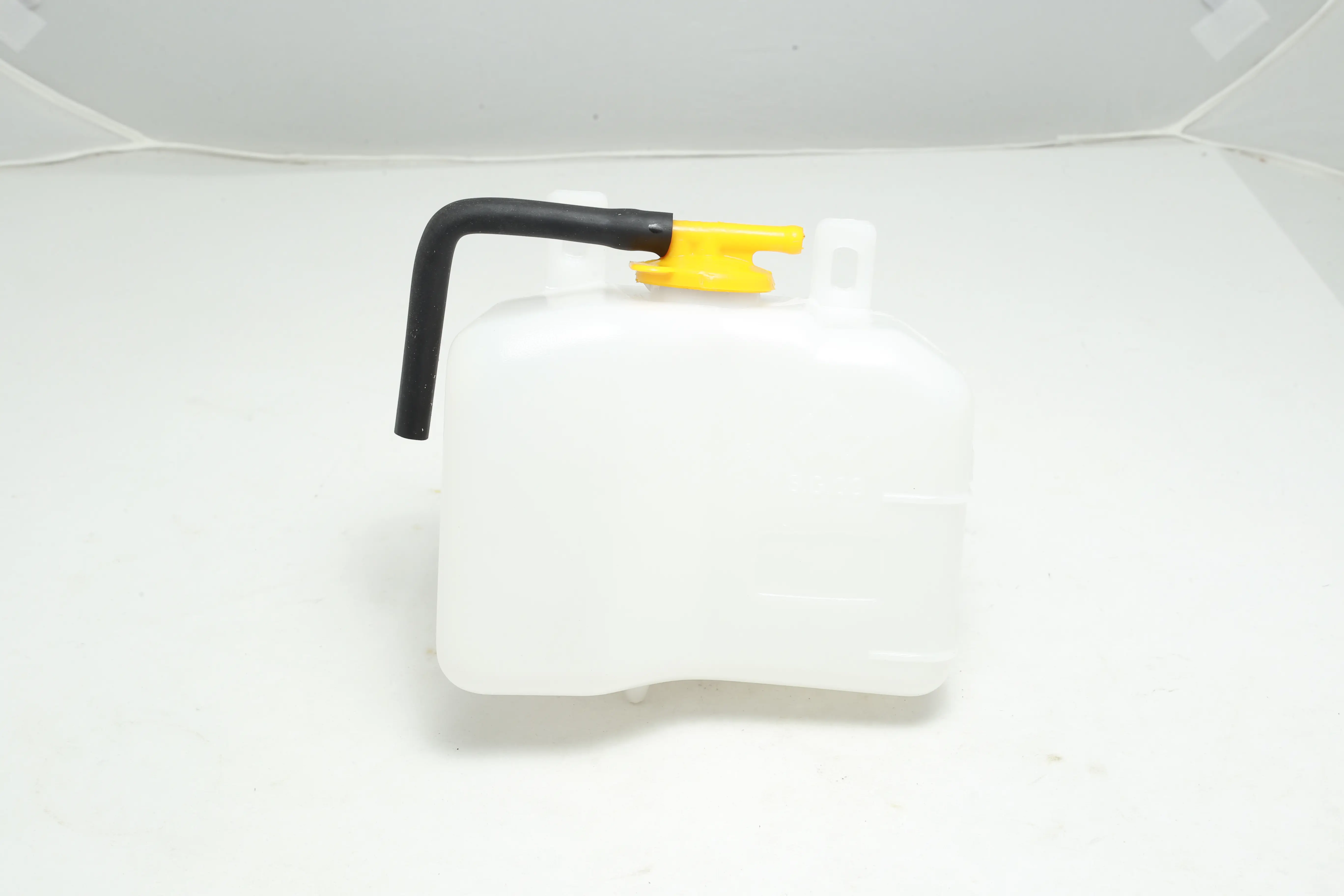 مخزن آب اضافه پراید قدیم HIC