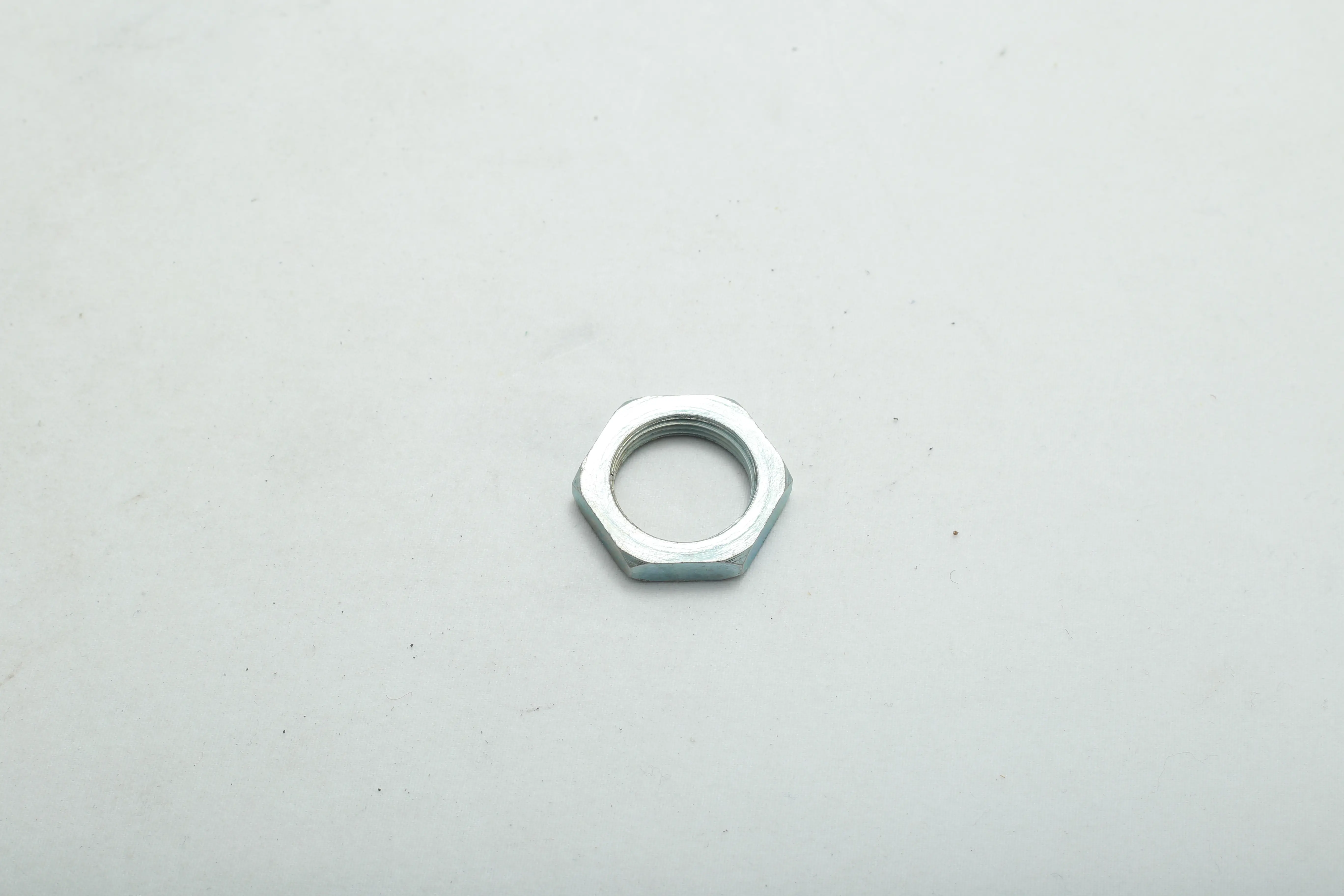 مهره مکانیزم برف پاک کن پراید