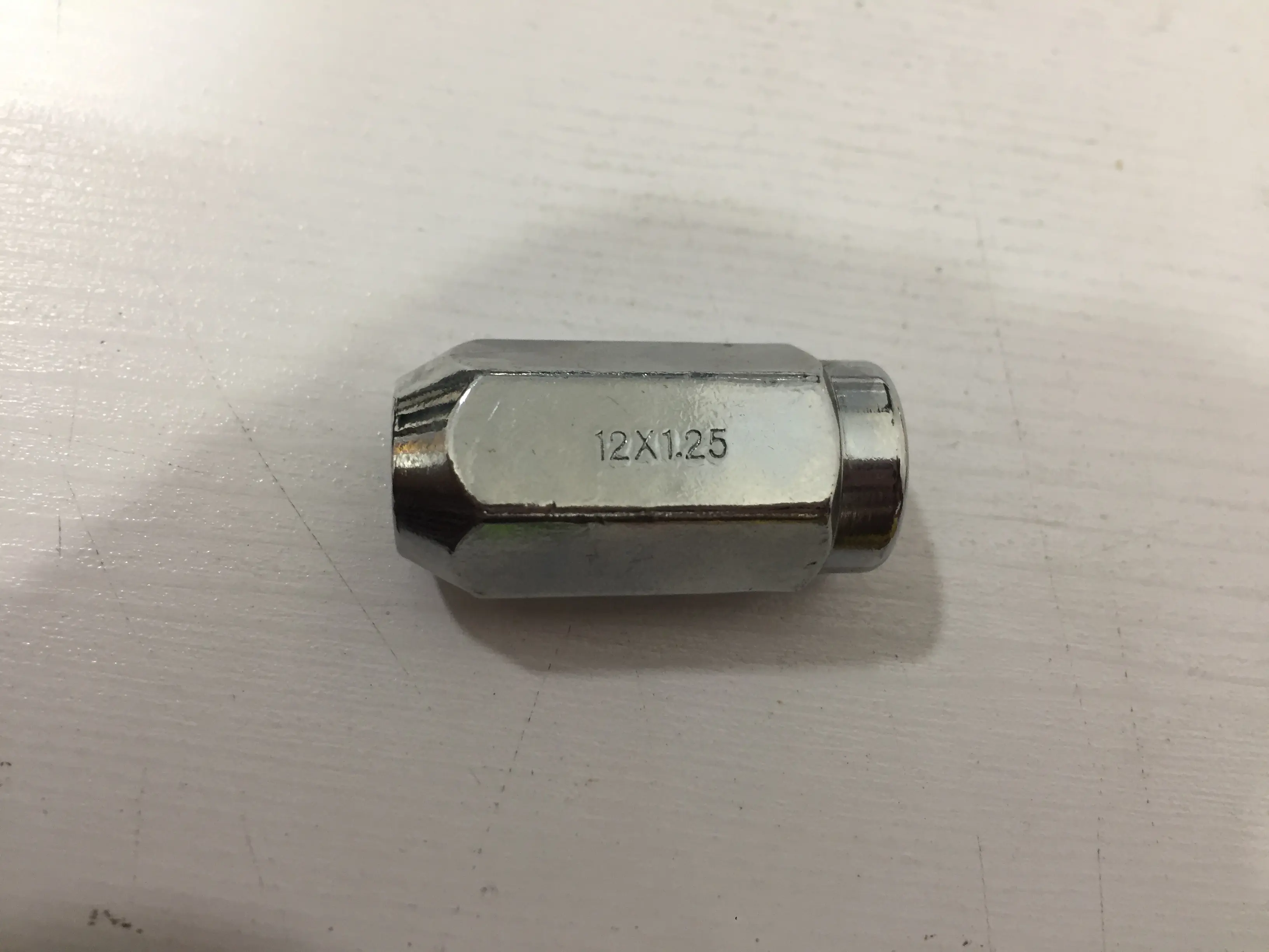 مهره چرخ پاترول متوسط 4/5 CM