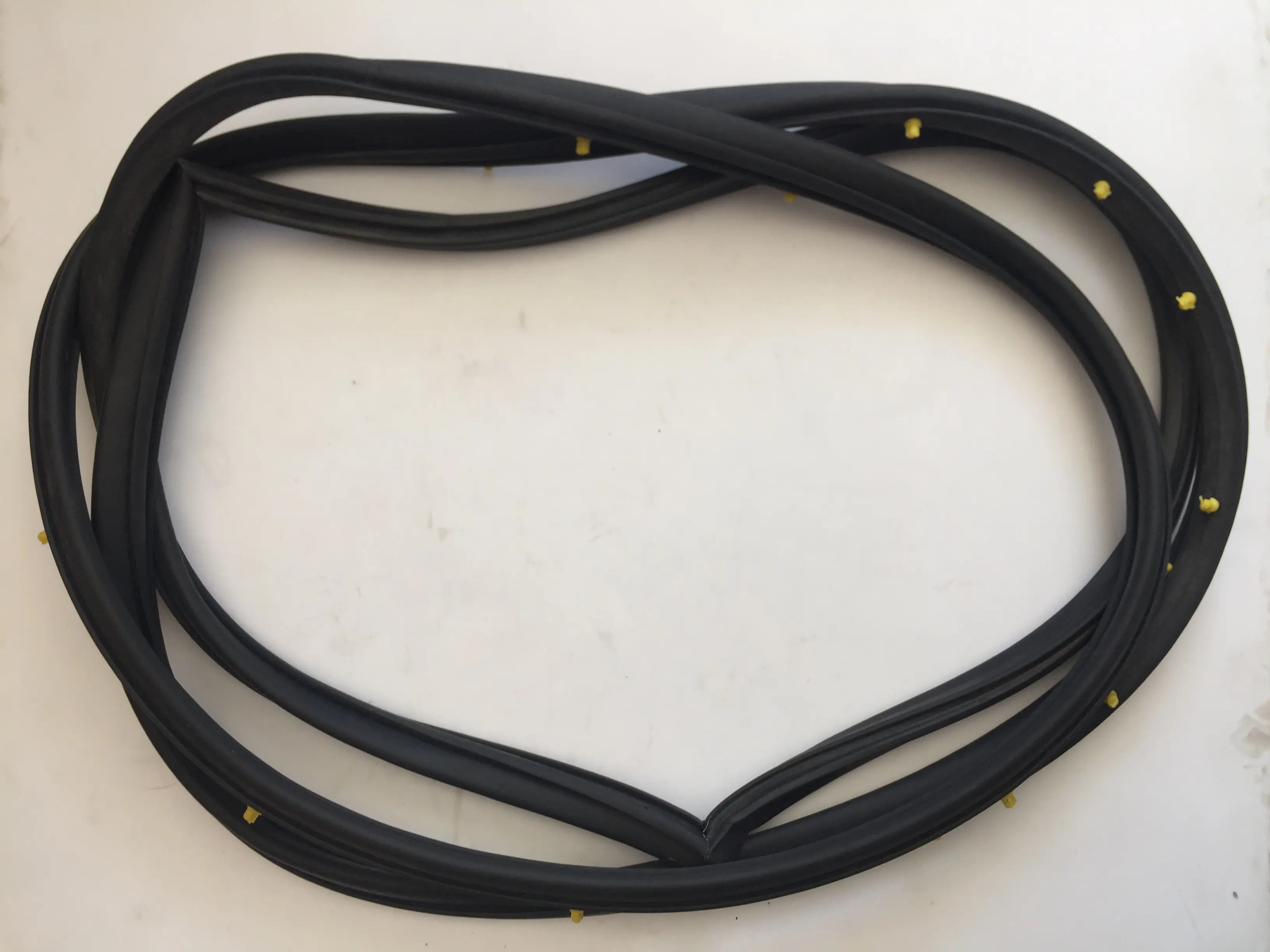 نوار دور درب دوم پاترول راست