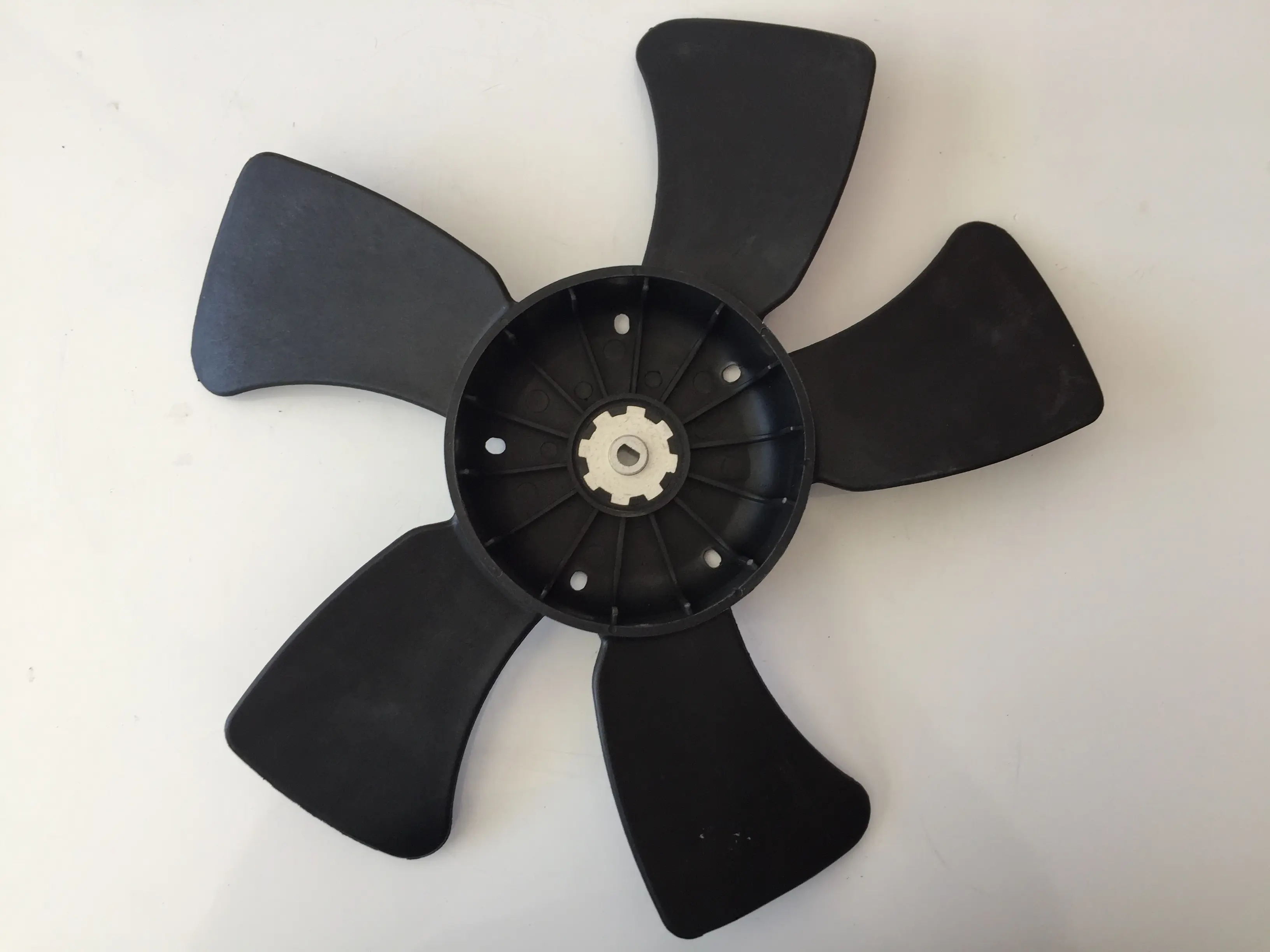 پروانه فن کولر ماکسیما 