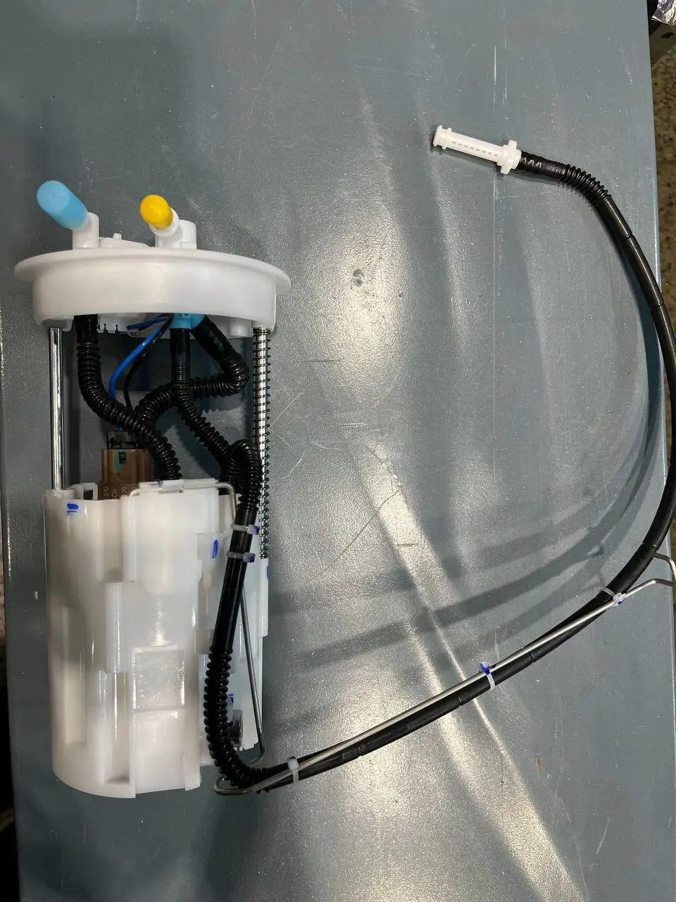 پمپ بنزین ام وی ام SOMINEK X33