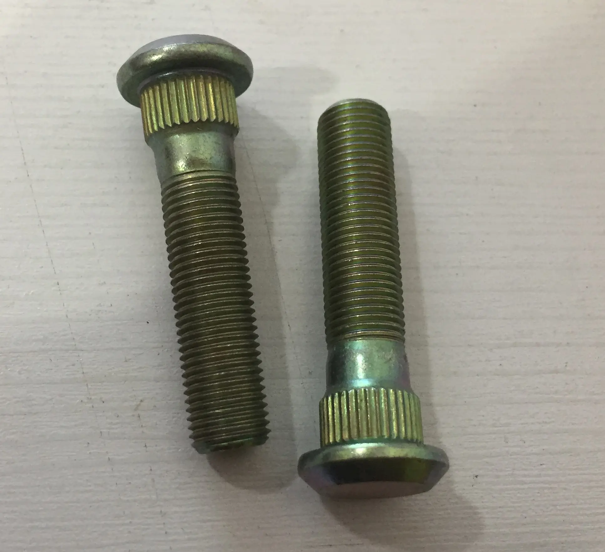 پیچ چرخ پاترول بلند