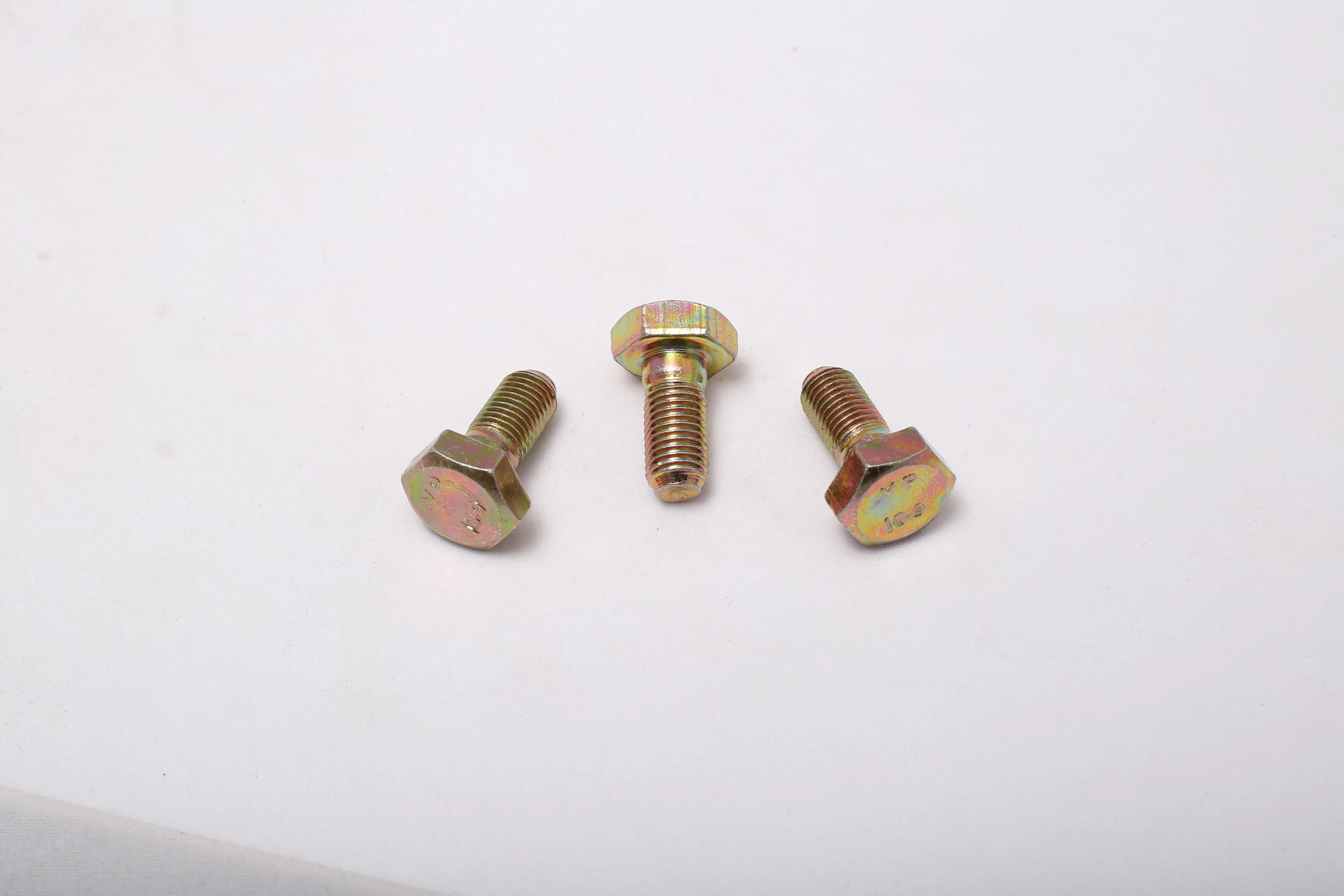 پیچ دیسک کلاچ پراید HIC