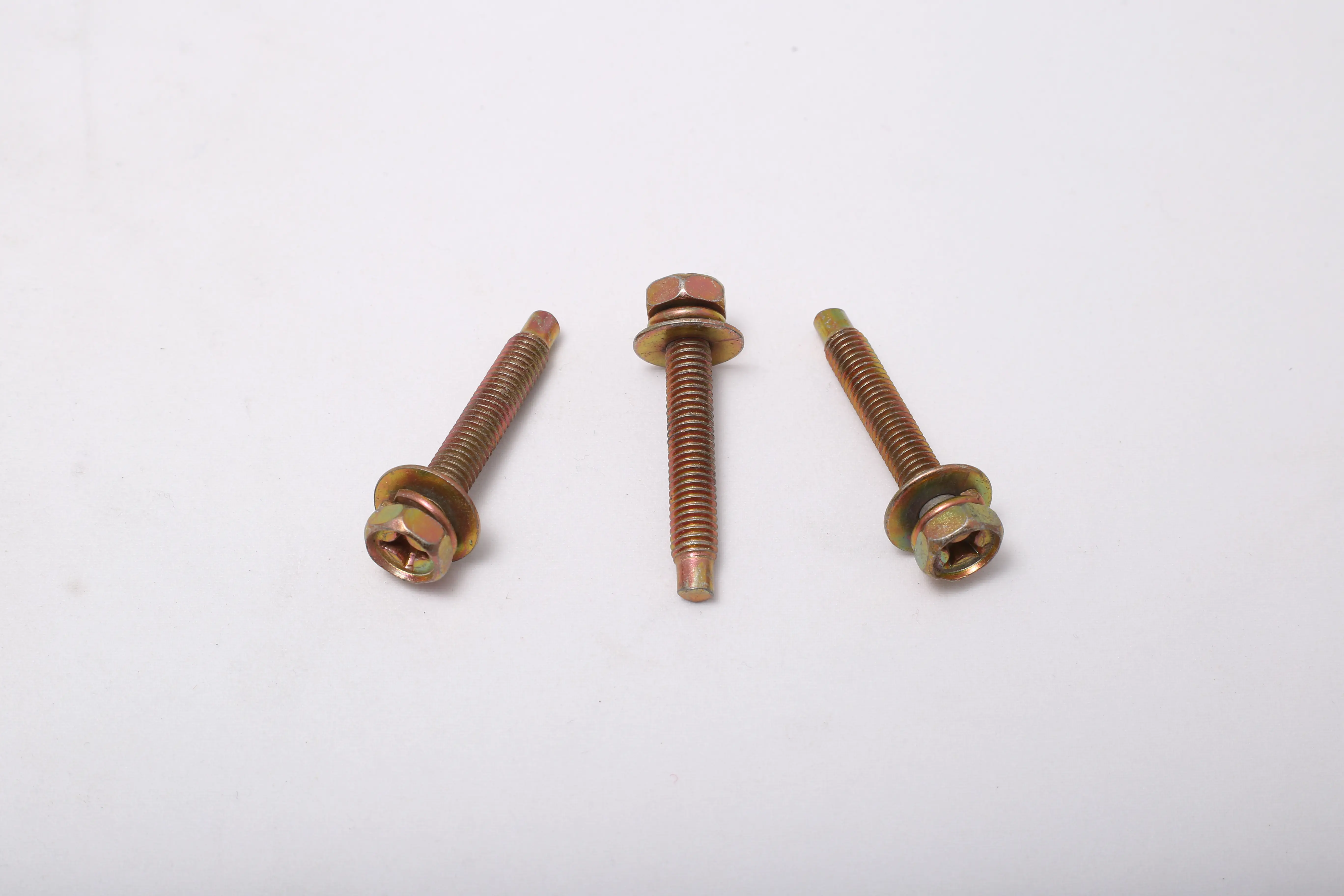 پیچ هواکش پراید انژکتوری HIC