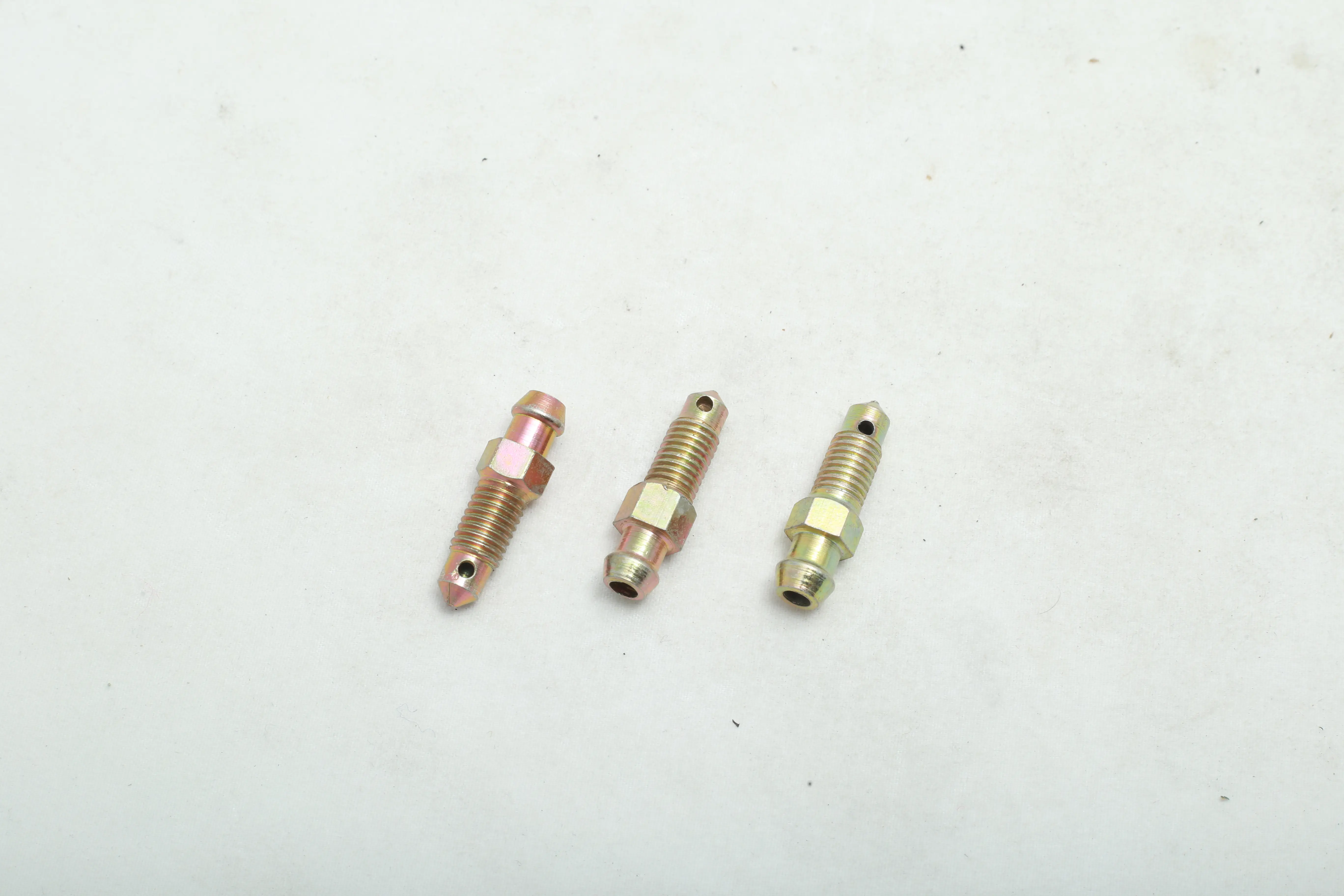 پیچ هواگیری ترمز چرخ عقب پژو