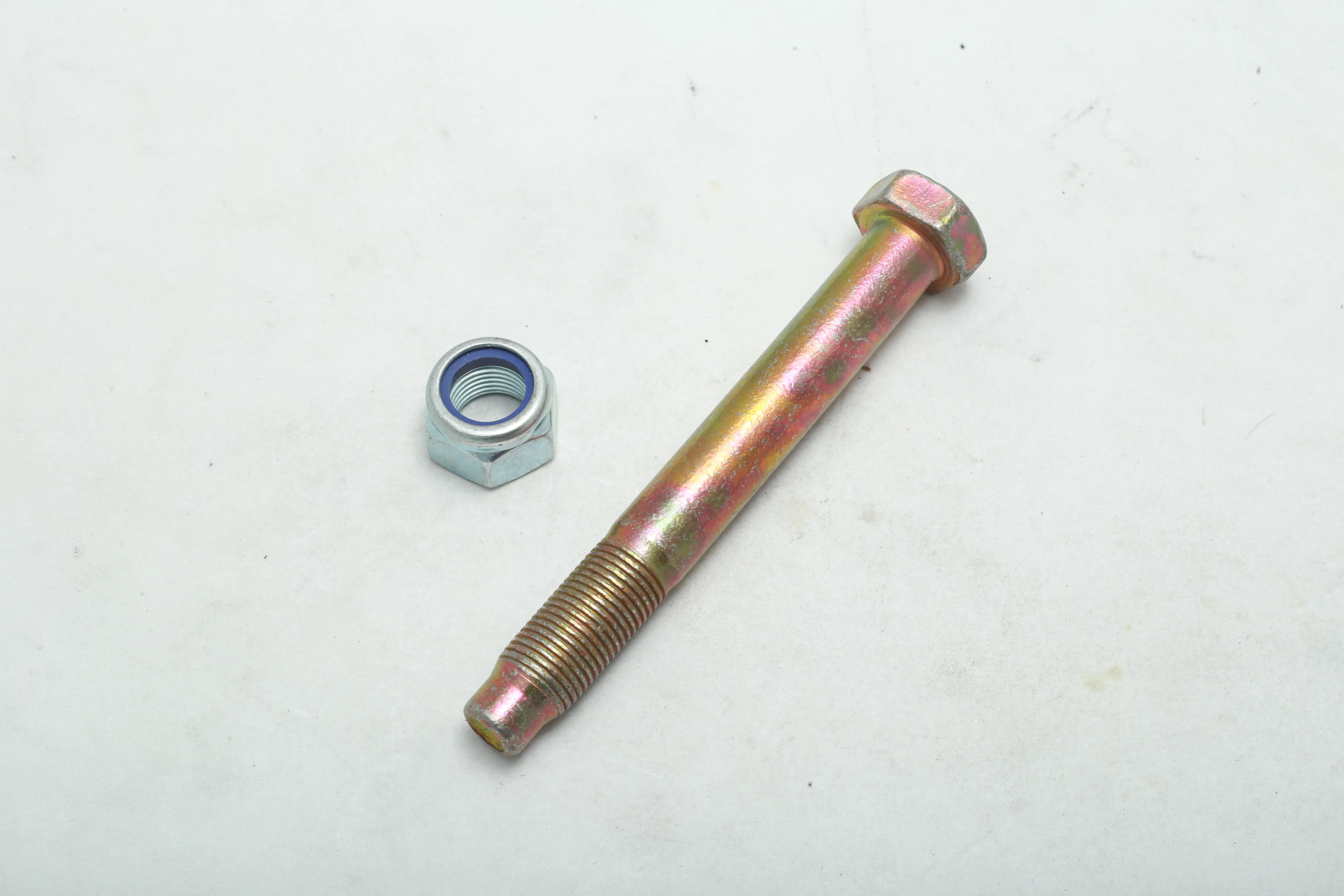 پیچ پایه کمک پژو 405