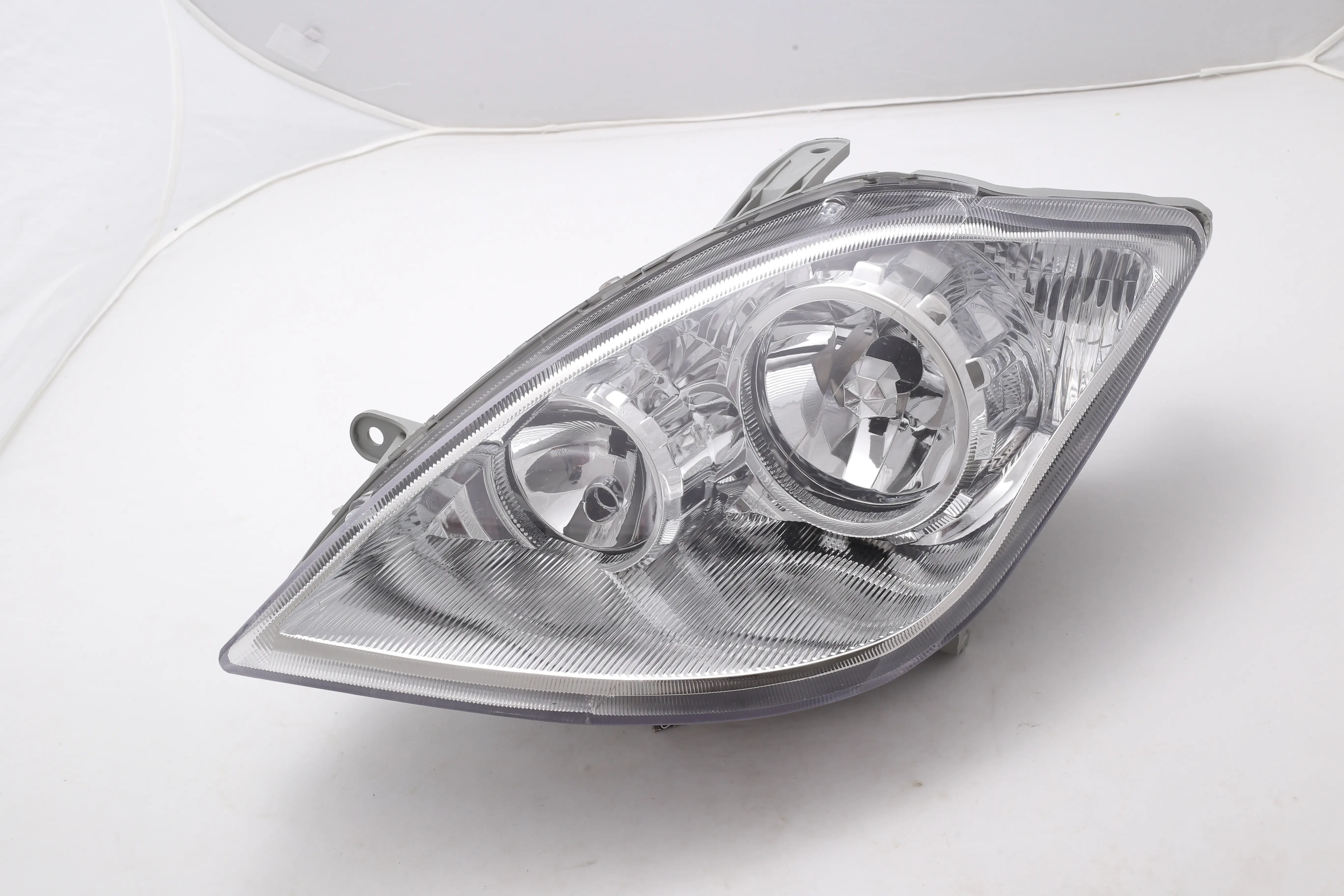 چراغ جلو تیبا بدون موتور چپ فن آوران